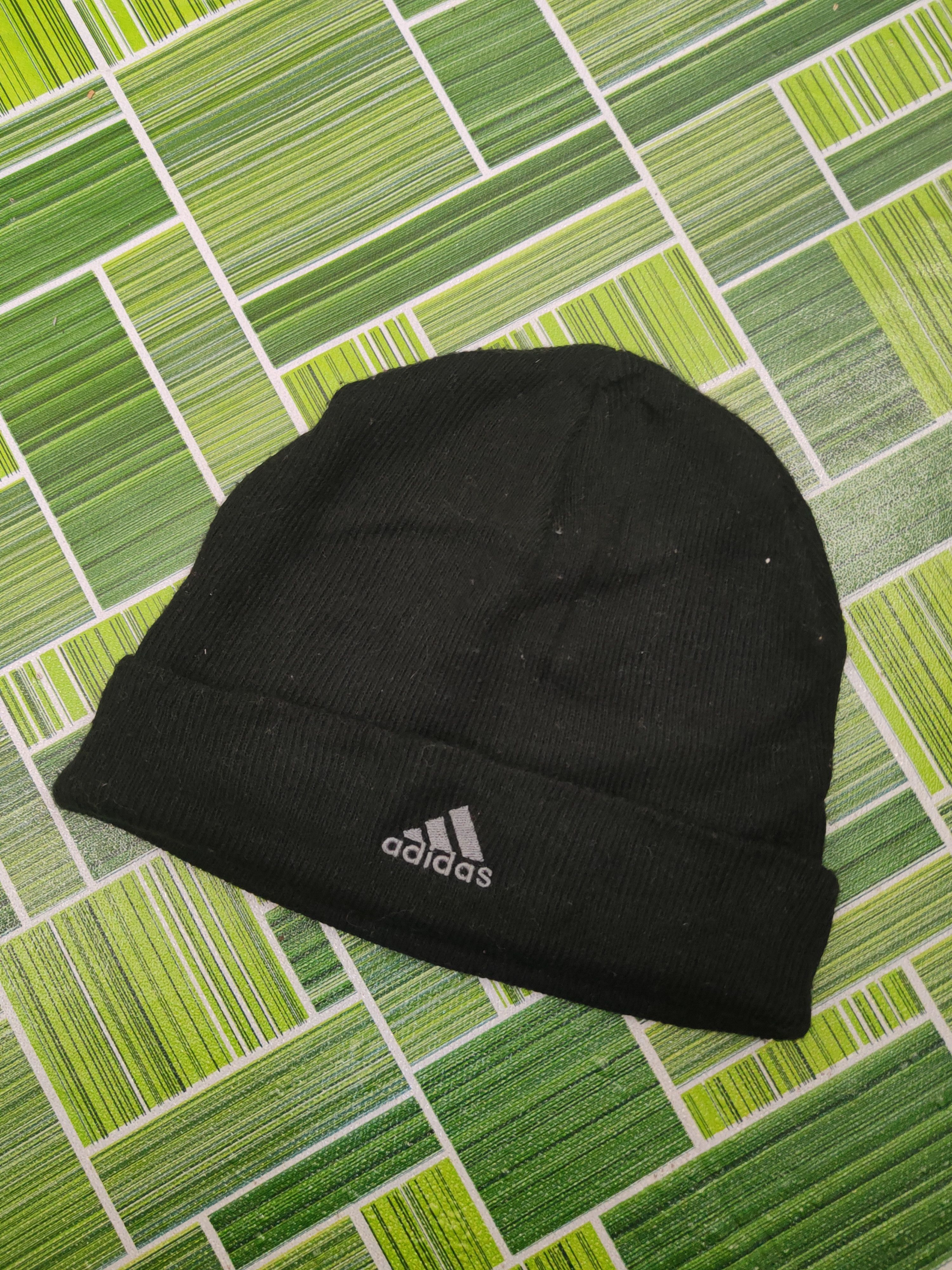 Adidas Adidas Black Knit Beanies #1669 Size ONE SIZE - 1 Thumbnail