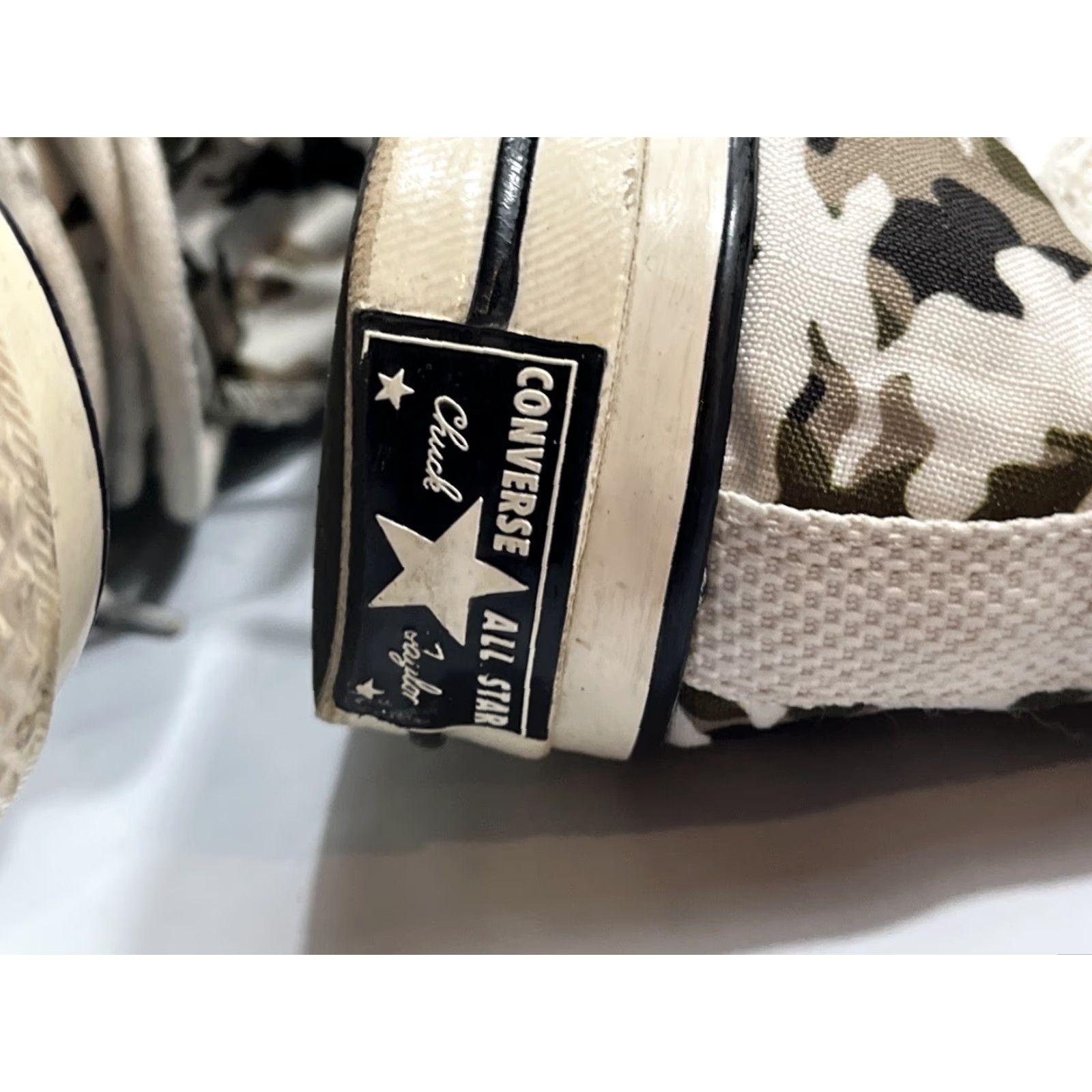 Converse Converse Chuck 70 High Top Camouflage Green White Mens 8.5 Womens 10.5 US 65 913C Camouflage Print Sneakers Shoe High Top Textile Pattern Size M / US 6-8 / IT 42-44 - 7 Thumbnail