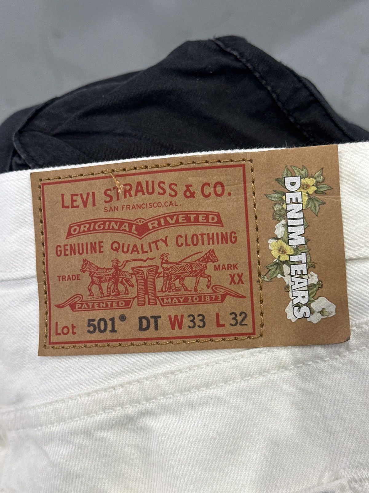DENIM TEARS Denim Tears Cotton Wreath Rhinestone White Jeans Size US 33 - 2 Thumbnail