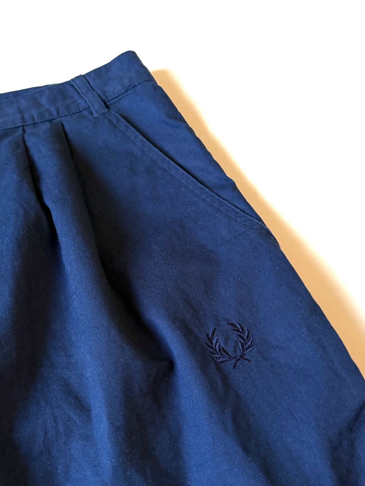 Fred Perry Fred Perry Men Blue Vintage Chino Shorts Size 34/L Logo Size US 34 / EU 50 - 4 Thumbnail