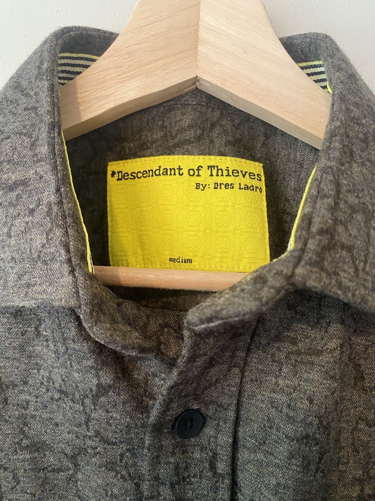 Descendant of Thieves Descendant of Thieves Grey Button Up Shirt Size US M / EU 48-50 / 2 - 4 Thumbnail