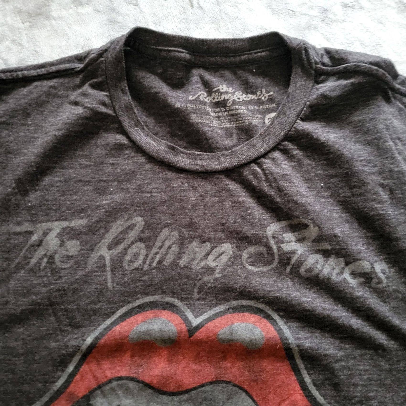 Vintage The Rolling Stones Top Shirt Womens 2X Gray Short Sleeve Jersey Classic Casual Size XXL / US 16-18 / IT 52-54 - 2 Thumbnail