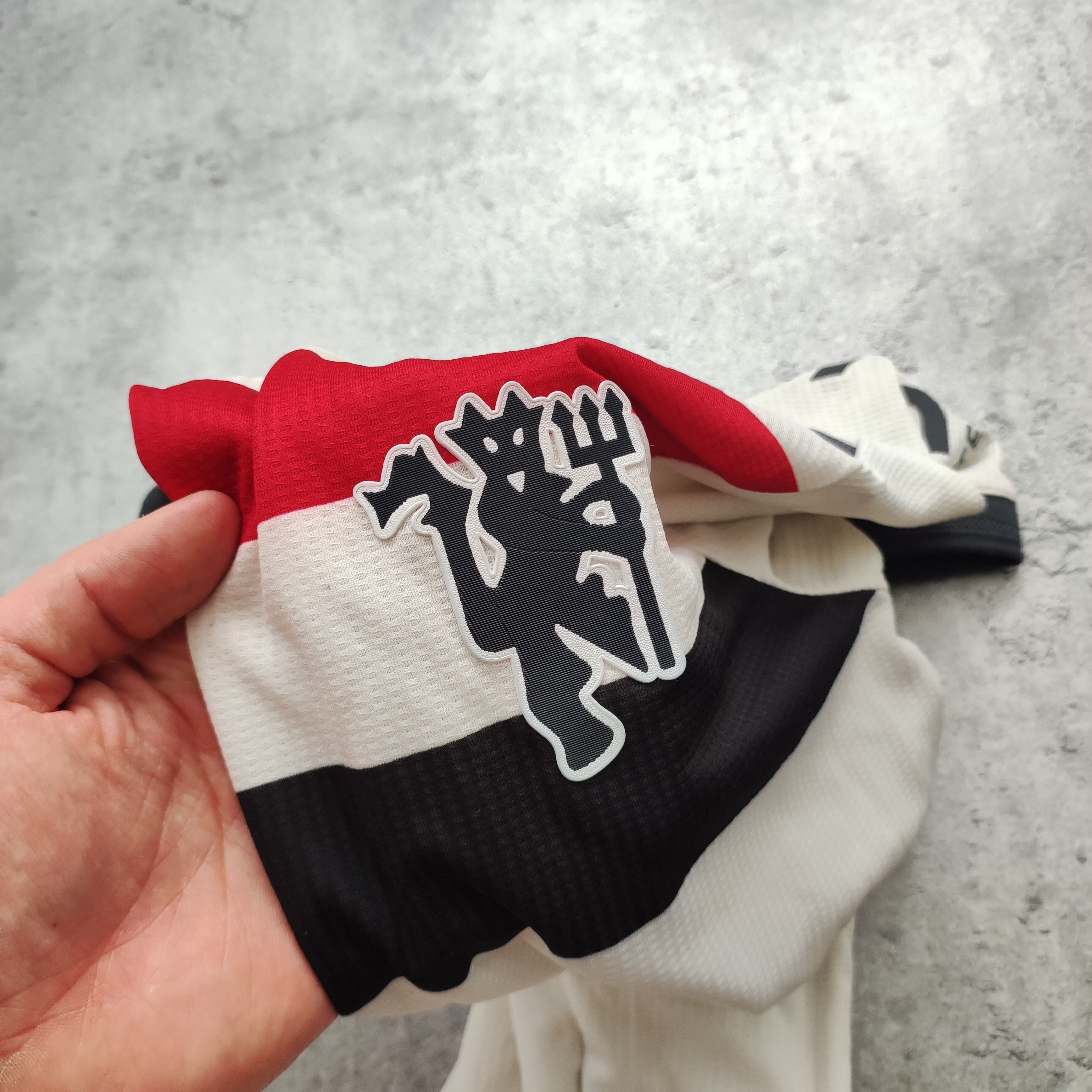 Adidas RARE 2024/25 Manchester United Archive 3th Adidas Jersey Size US XXL / EU 58 / 5 - 6 Thumbnail
