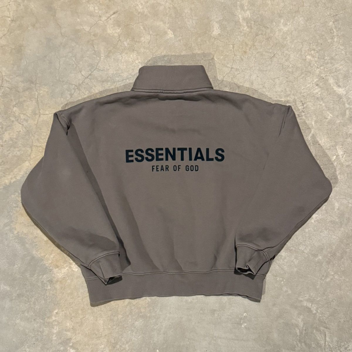 Essentials Fear of God Essentials Mockneck Half Zip Sweatshirt Taupe Size US XS / EU 42 / 0 - 7 Thumbnail