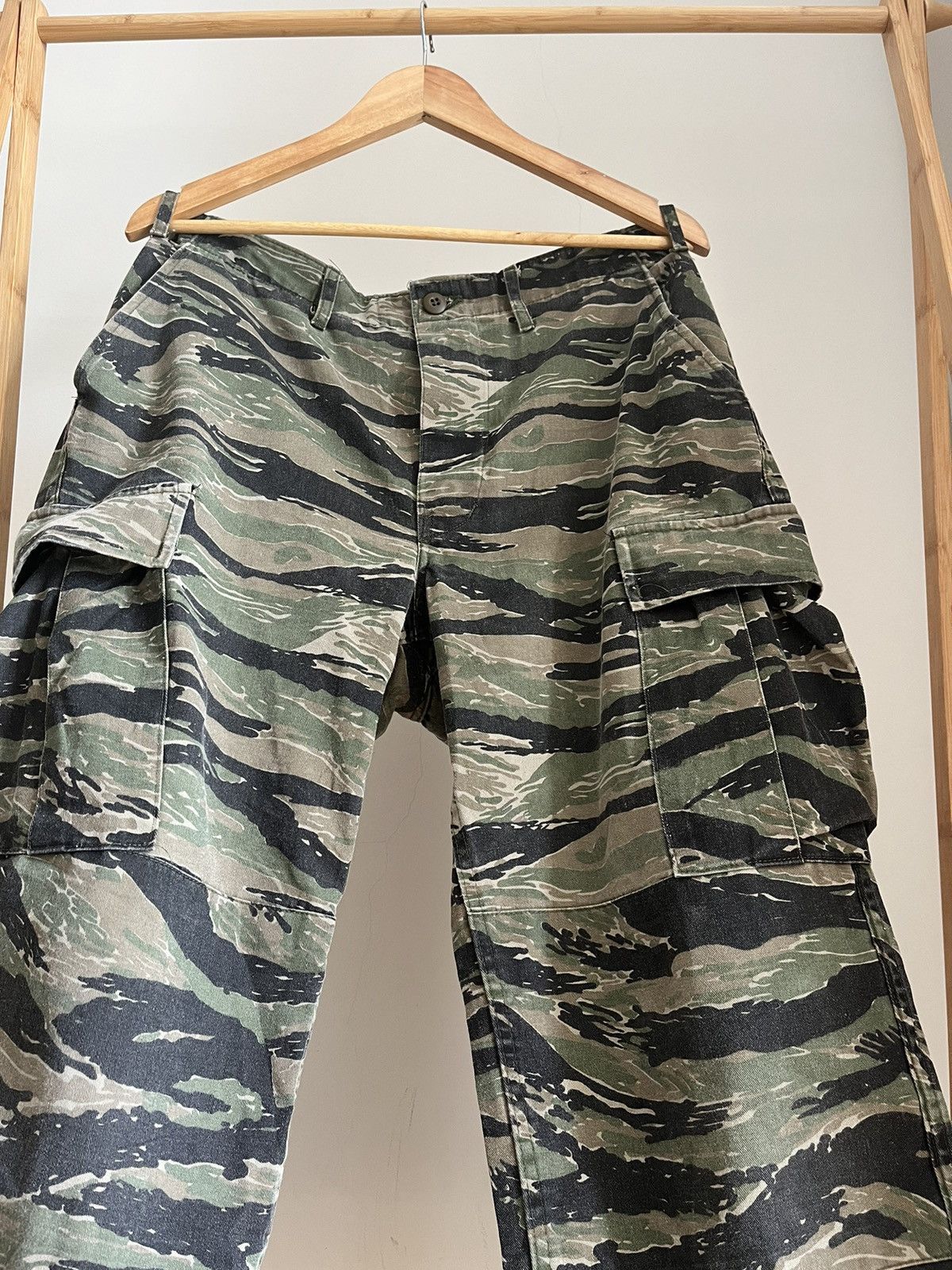 Vintage Vintage Cargo Camo Tiger Stripe Size US 34 / EU 50 - 2 Thumbnail