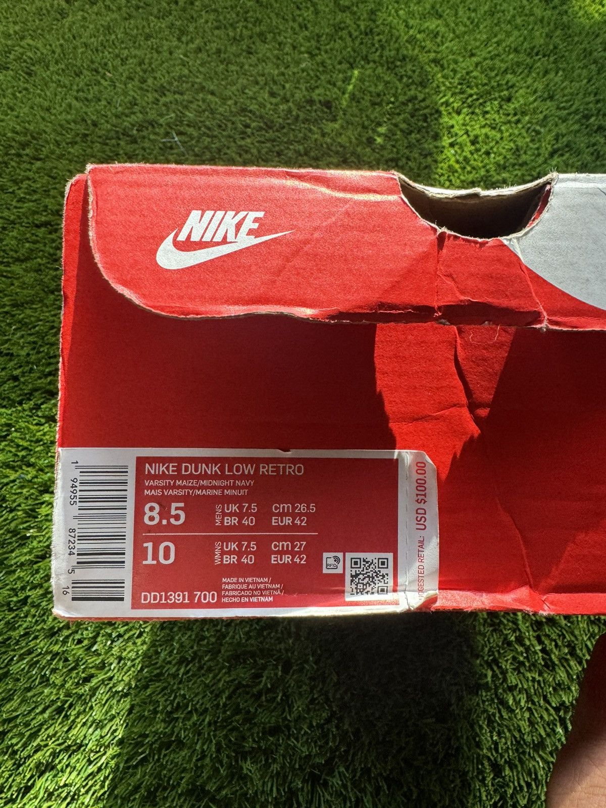 Nike NIKE Dunks (Michigan) Size US 8.5 / EU 41-42 - 7 Thumbnail
