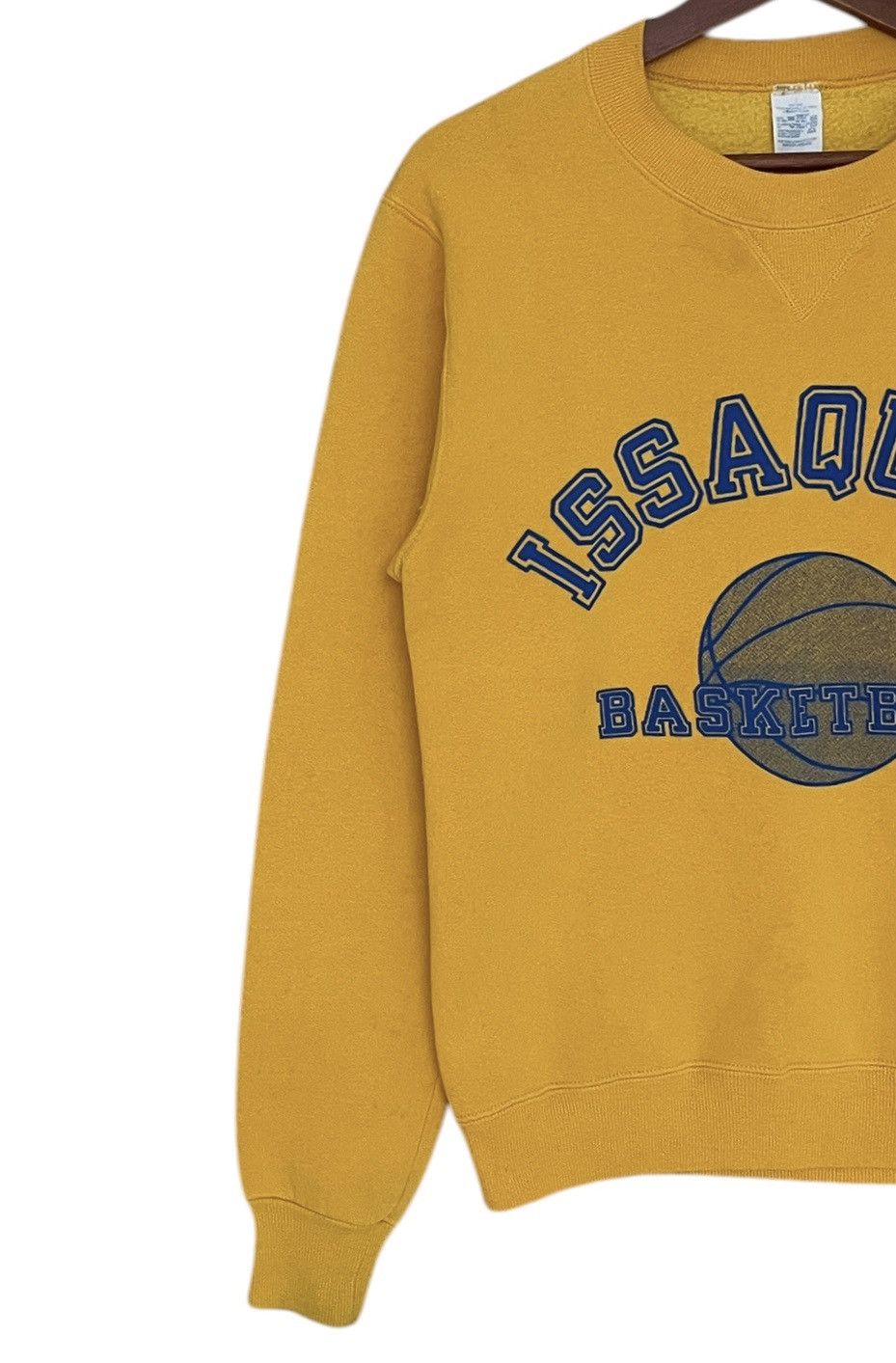 Vintage Vintage Team Issaquah Basketball Sweatshirt 1990s Size US S / EU 44-46 / 1 - 3 Thumbnail
