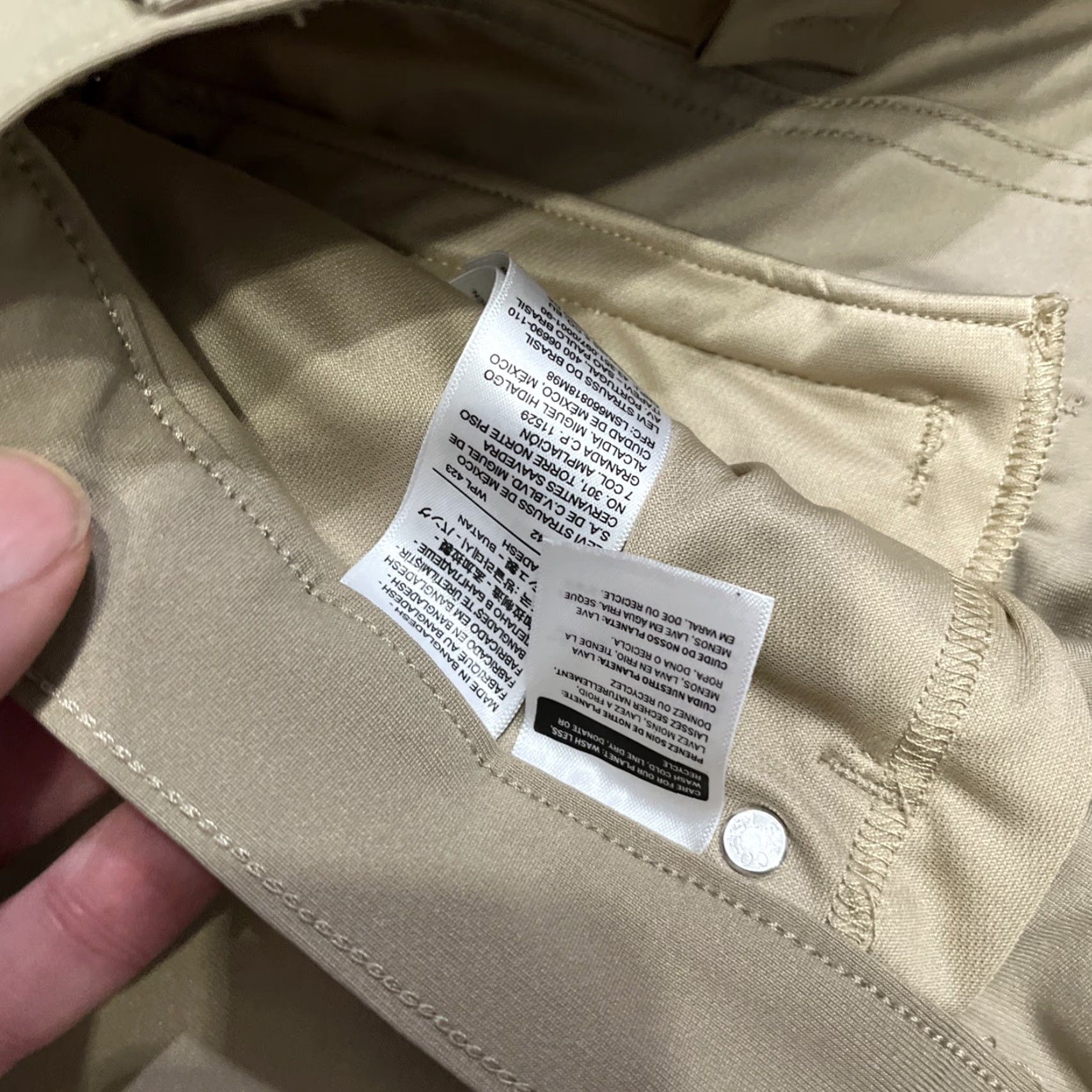 Levi's Levis 511 Pants Mens 38x30 Khaki Straight Stretch Engineered For Movement Size US 38 / EU 54 - 4 Thumbnail