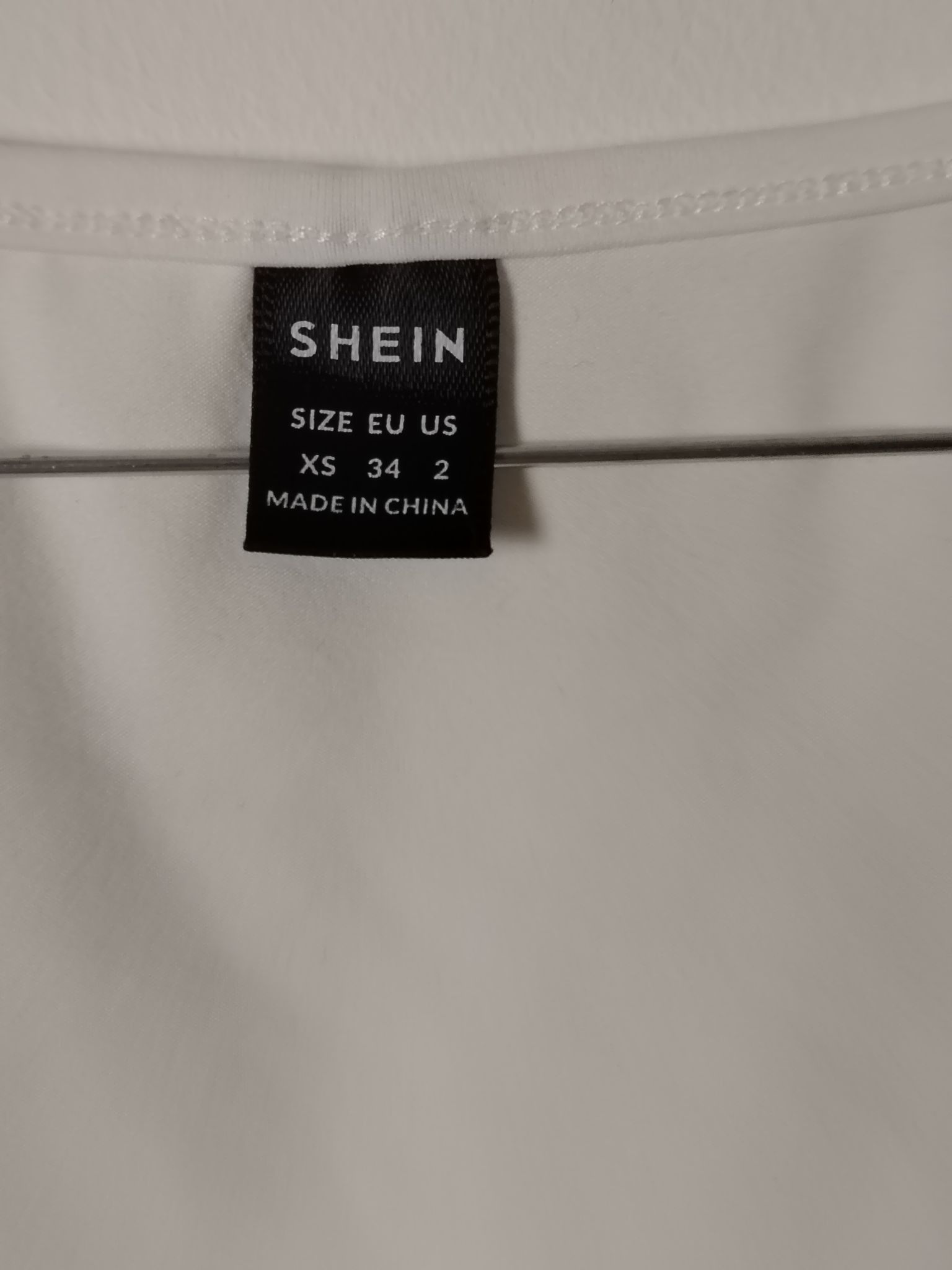 Shein SHEIN Top Womens XS White Square Neck Sleeveless Stretch Size XS / US 0-2 / IT 36-38 - 3 Thumbnail