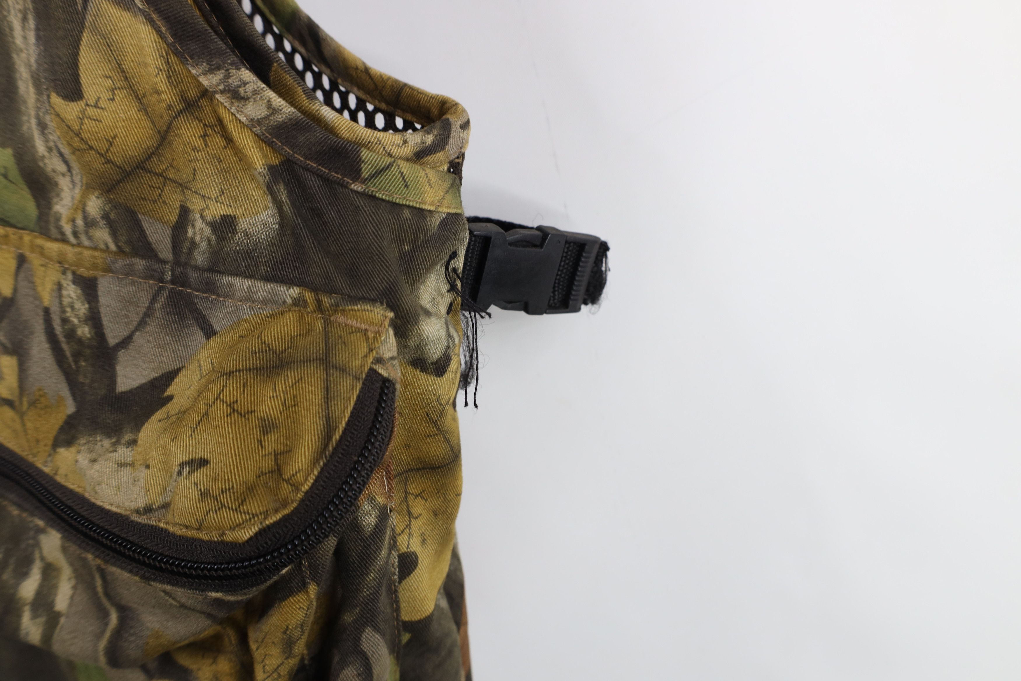 Vintage Vintage 90s Streetwear Camouflage Padded Hunting Vest Jacket Size US L / EU 52-54 / 3 - 5 Thumbnail