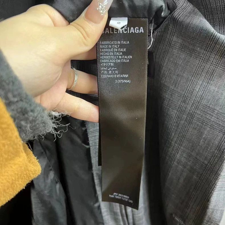 Balenciaga Balenciaga Gray Graffiti Print Single Button Suit Jacket-2 Size US M / EU 48-50 / 2 - 2 Thumbnail