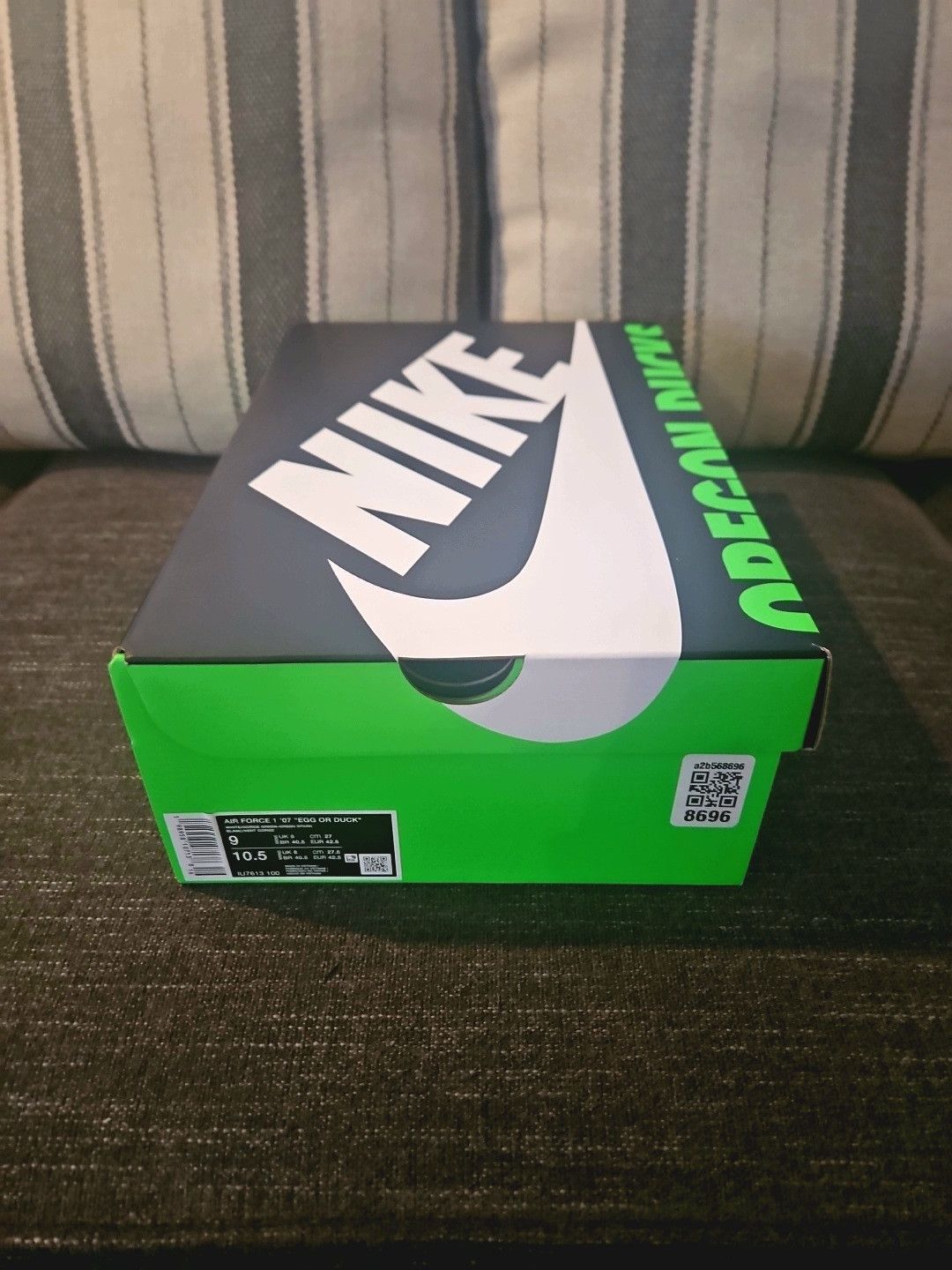 Nike *LIMITED EDITION* Nike AF1 X DOAF "Duck Or Egg" Size 9 (DS) Size US 9 / EU 42 - 7 Thumbnail