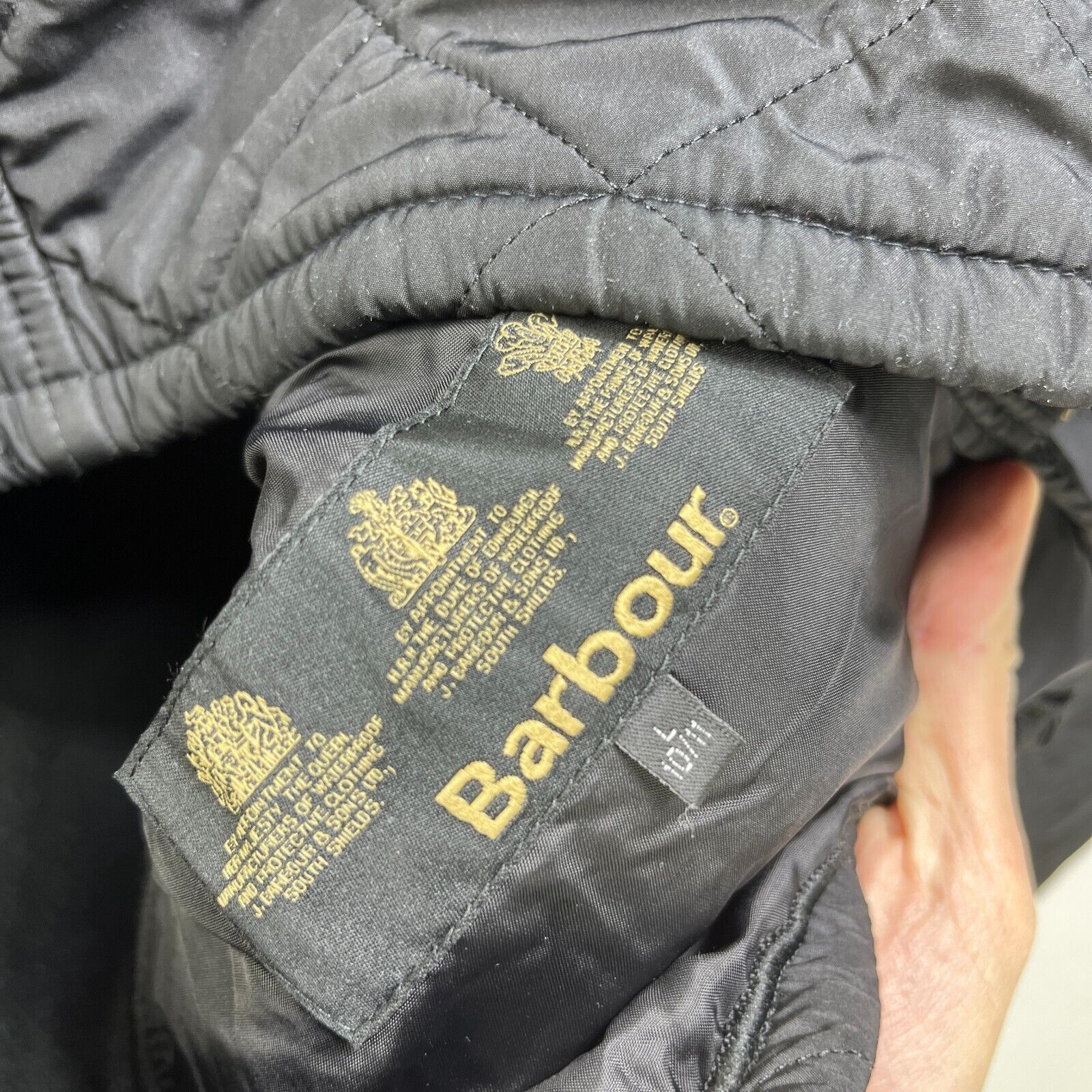 Barbour × Vintage Vintage Barbour Powell Quilted Jacket Boys Large 10/11 Black Size US L / EU 52-54 / 3 - 8 Thumbnail