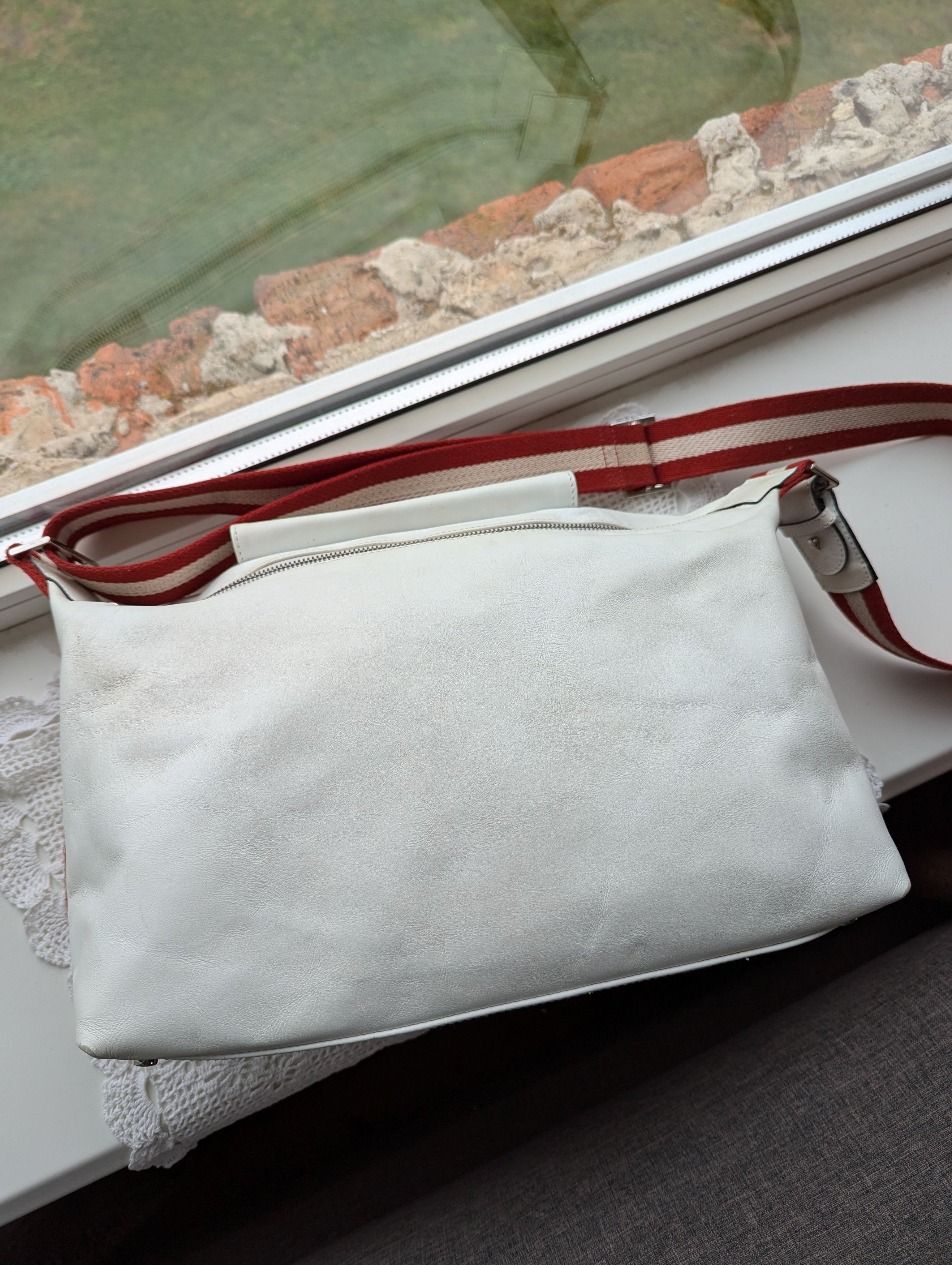 Bally × Vintage Bally White Leather Web Strap 2 Way Bag Shoulder Size ONE SIZE - 12 Thumbnail