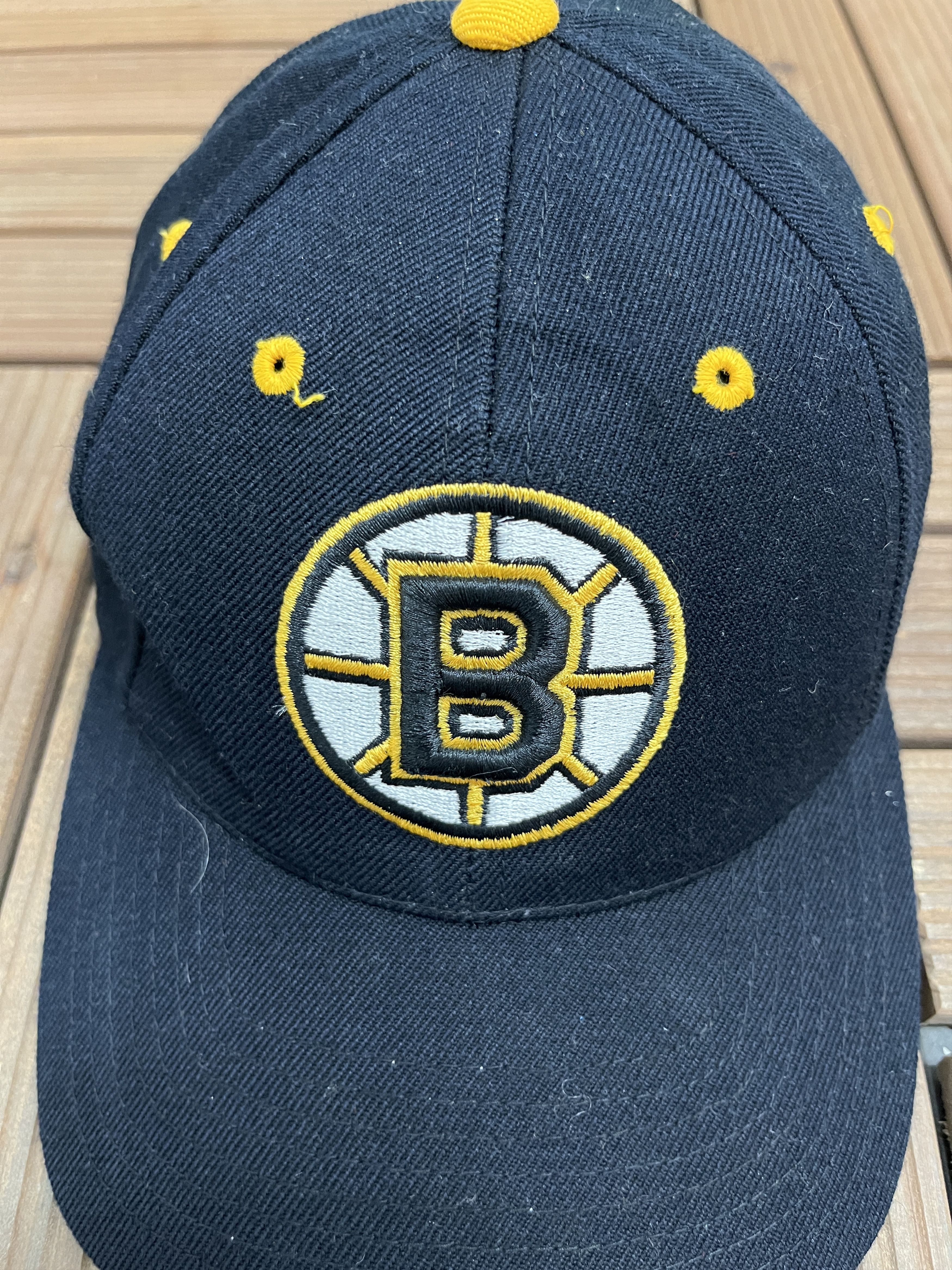 Puma × Vintage Boston Bruins Vintage Black Snap Back Hat Size ONE SIZE - 3 Thumbnail