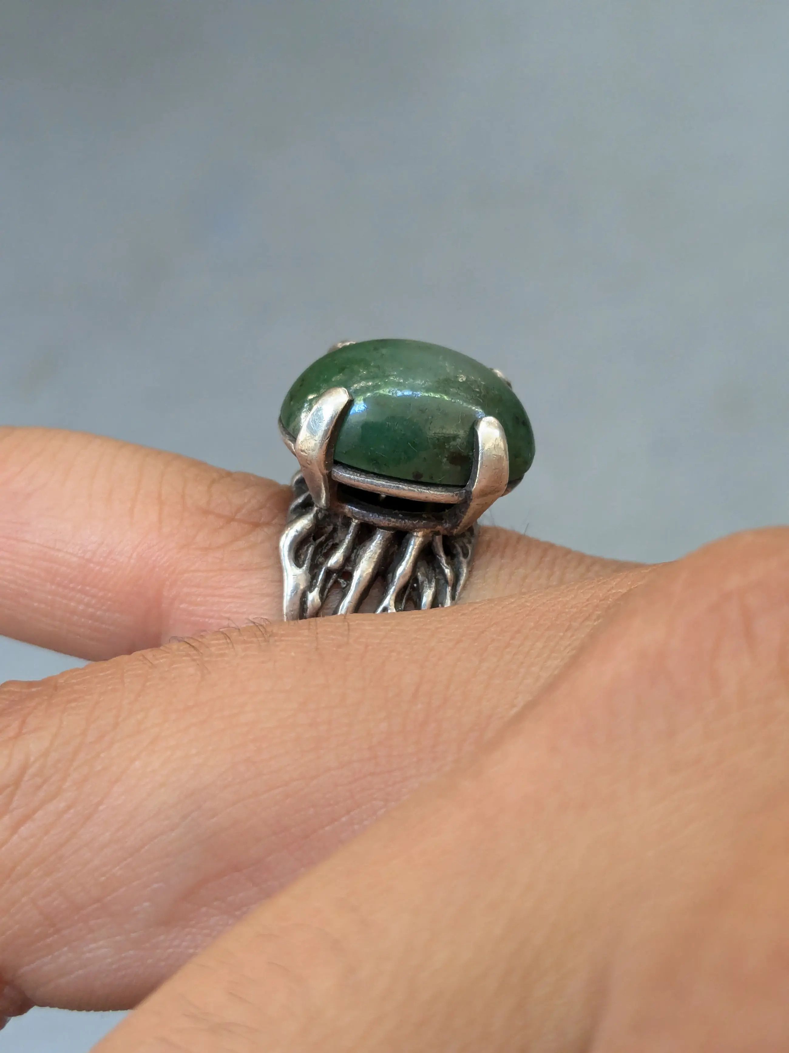 Jewelry Vintage Sterling Silver Ring Green Jade Brutalist Modern Size ONE SIZE - 14 Thumbnail