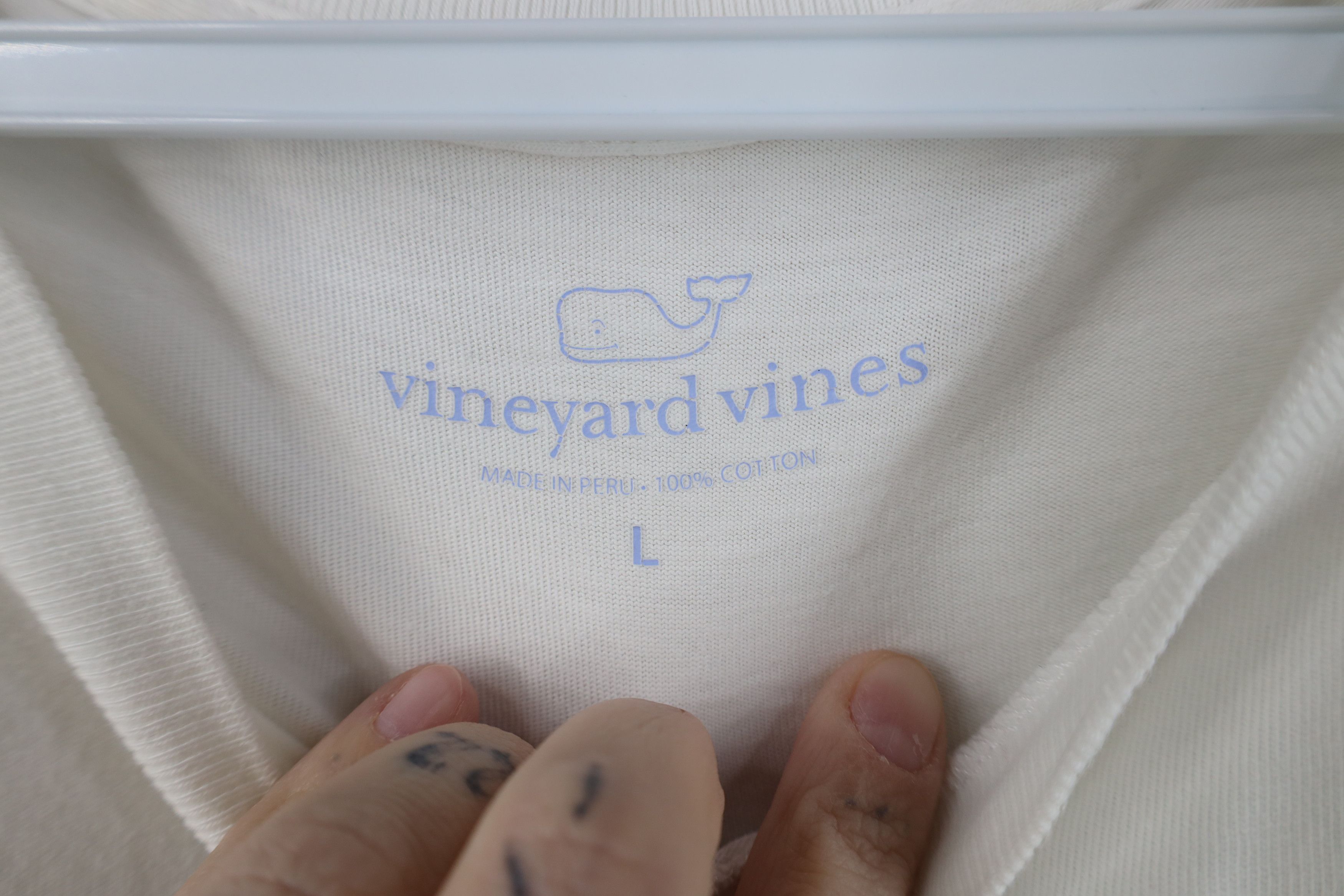 Vineyard Vines Vineyard Vines Spell Out Golf Golfing T-Shirt White Size US L / EU 52-54 / 3 - 10 Thumbnail