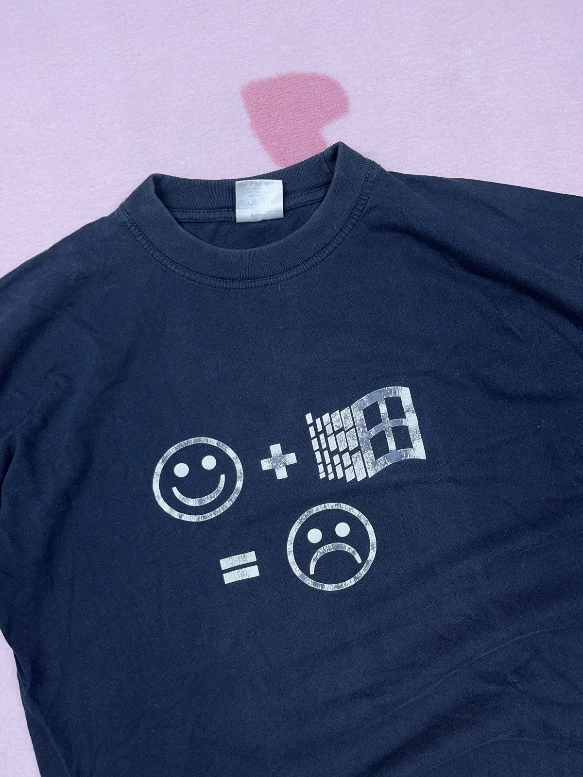 Arts & Science × Vintage ➕ 90s sick distressed boxy windows hate humor t-shirt Size US L / EU 52-54 / 3 - 2 Thumbnail