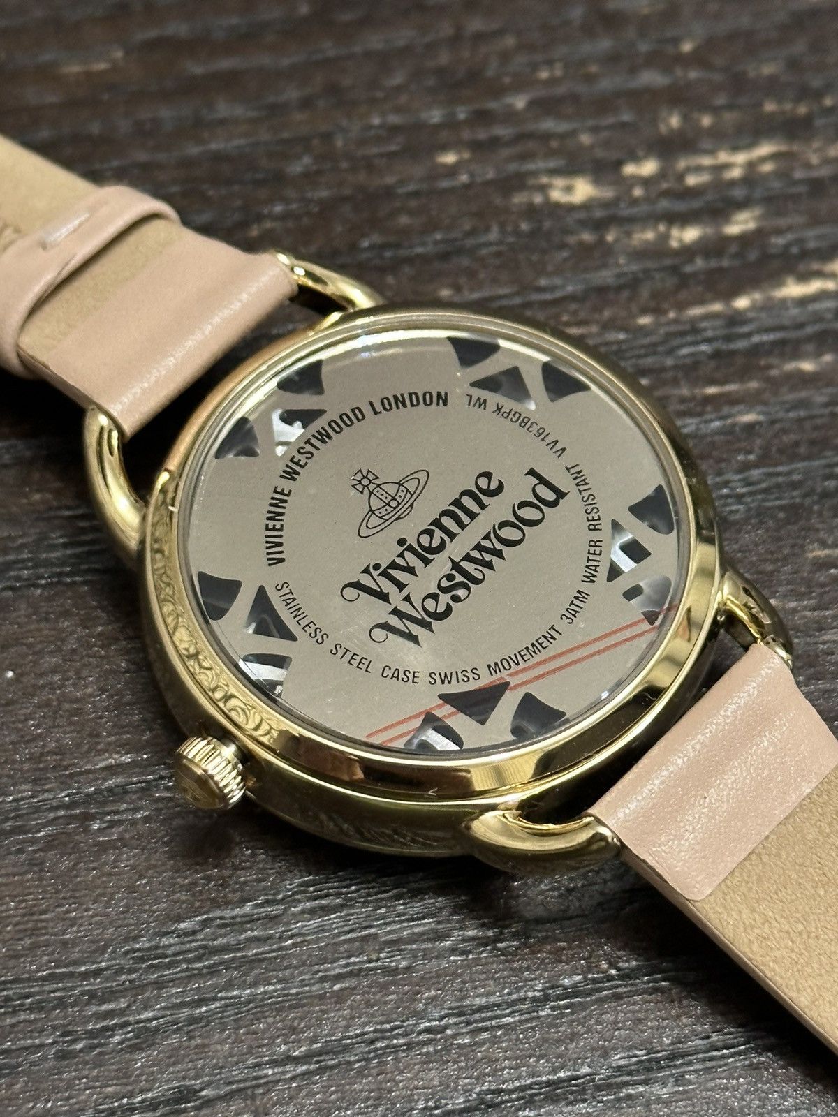 Vivienne Westwood 🍬Vivienne Westwood ORB pink/Gold Y2k Minimalistic Watch Size ONE SIZE - 6 Thumbnail
