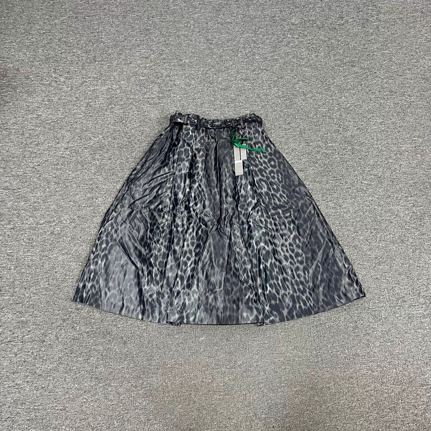 Dior Dior Runway Leopard Silk Belted A-line Skirt 34 Women's New Size 25" / US 0 / IT 36 - 3 Thumbnail