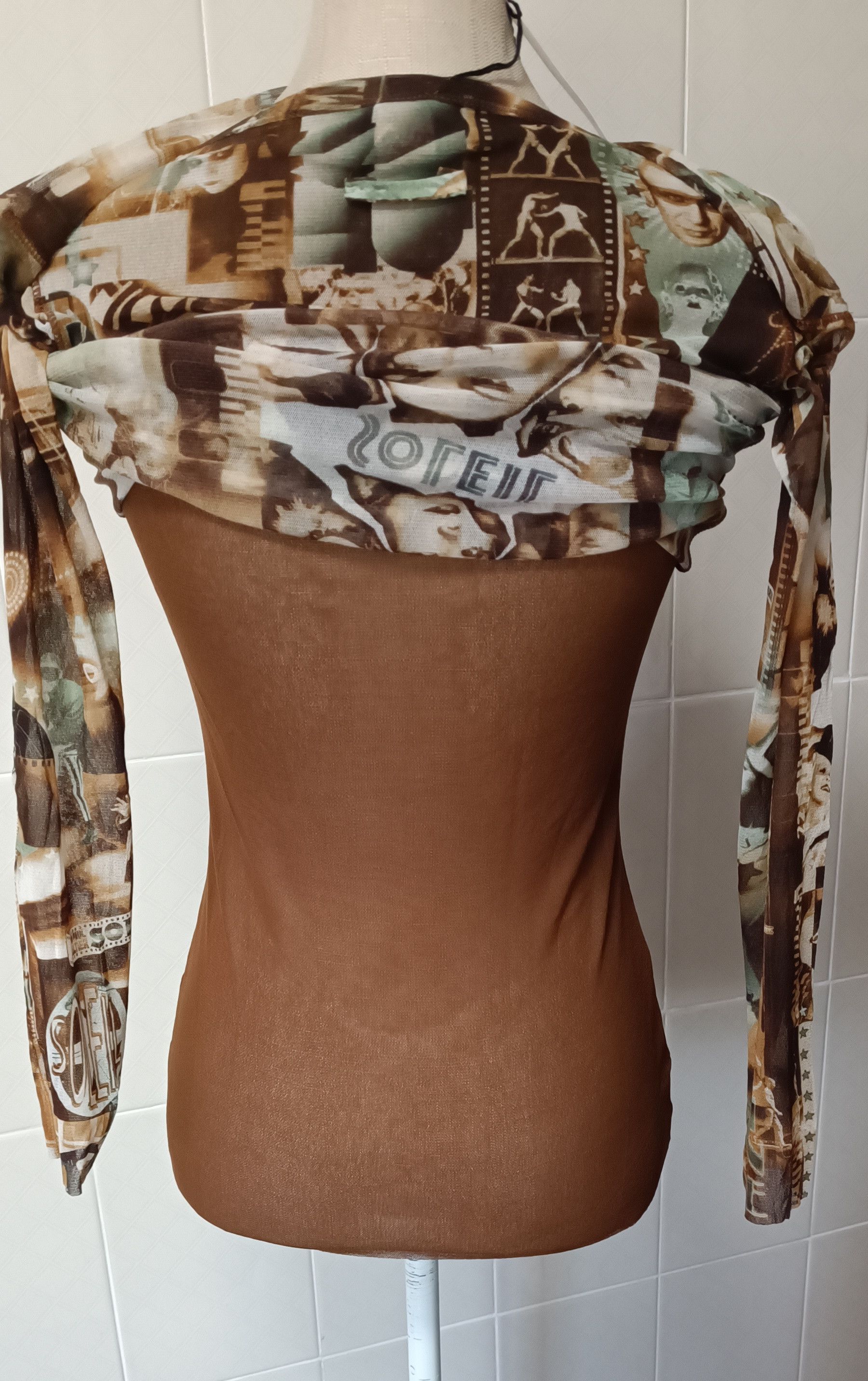 Jean Paul Gaultier Faces mesh top Size M / US 6-8 / IT 42-44 - 5 Thumbnail
