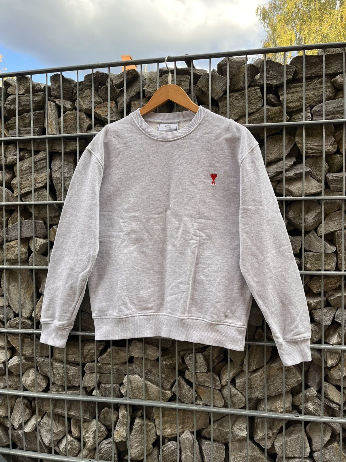 AMI Ami Sweatshirt Love Logo Embroider Classic Luxury Sweater Size US M / EU 48-50 / 2 - 5 Thumbnail