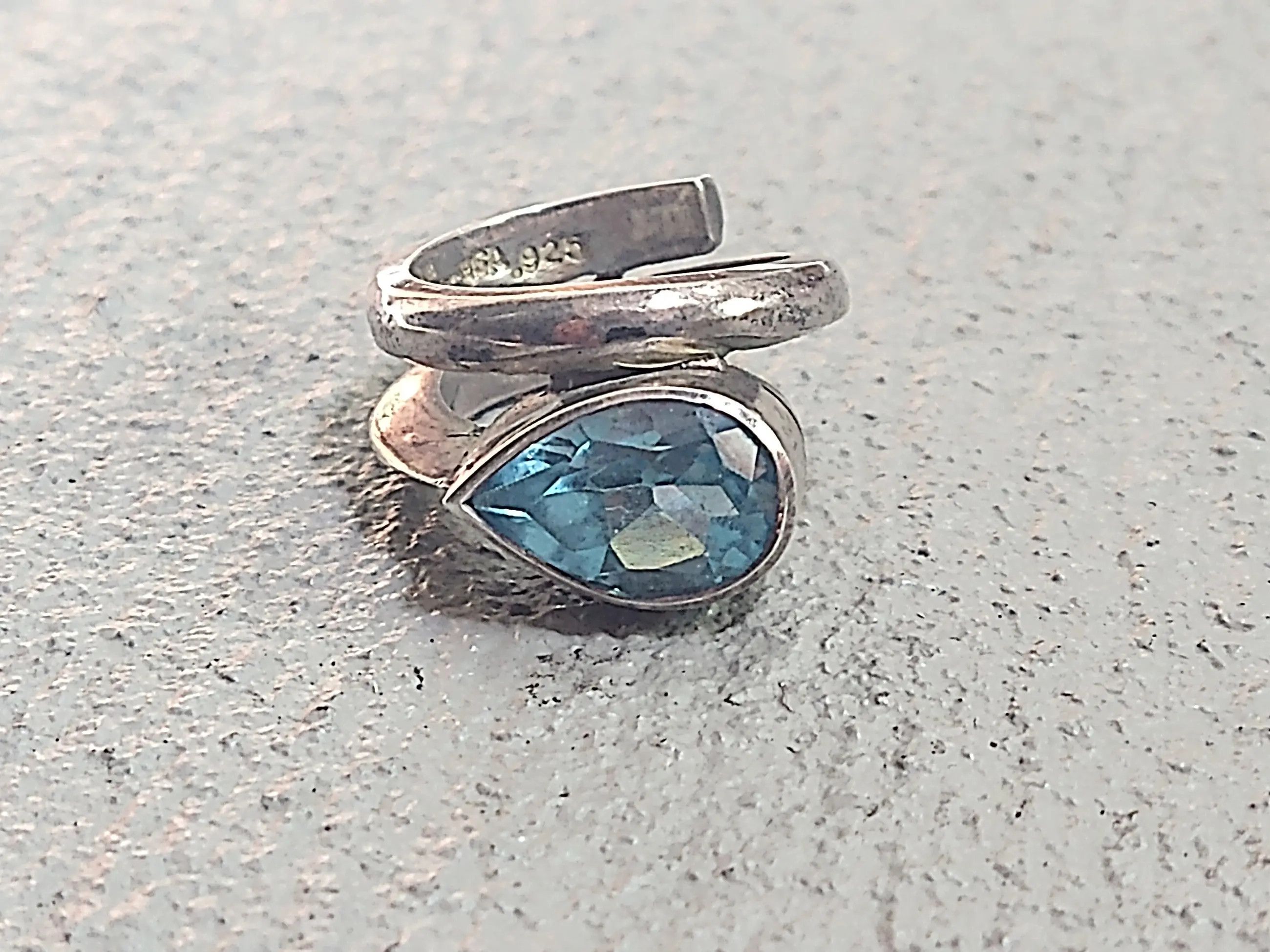 Jewelry × Vintage Vintage Sterling Silver Ring Blue Topaz Pejois 6.5 Abstract Size ONE SIZE - 4 Thumbnail