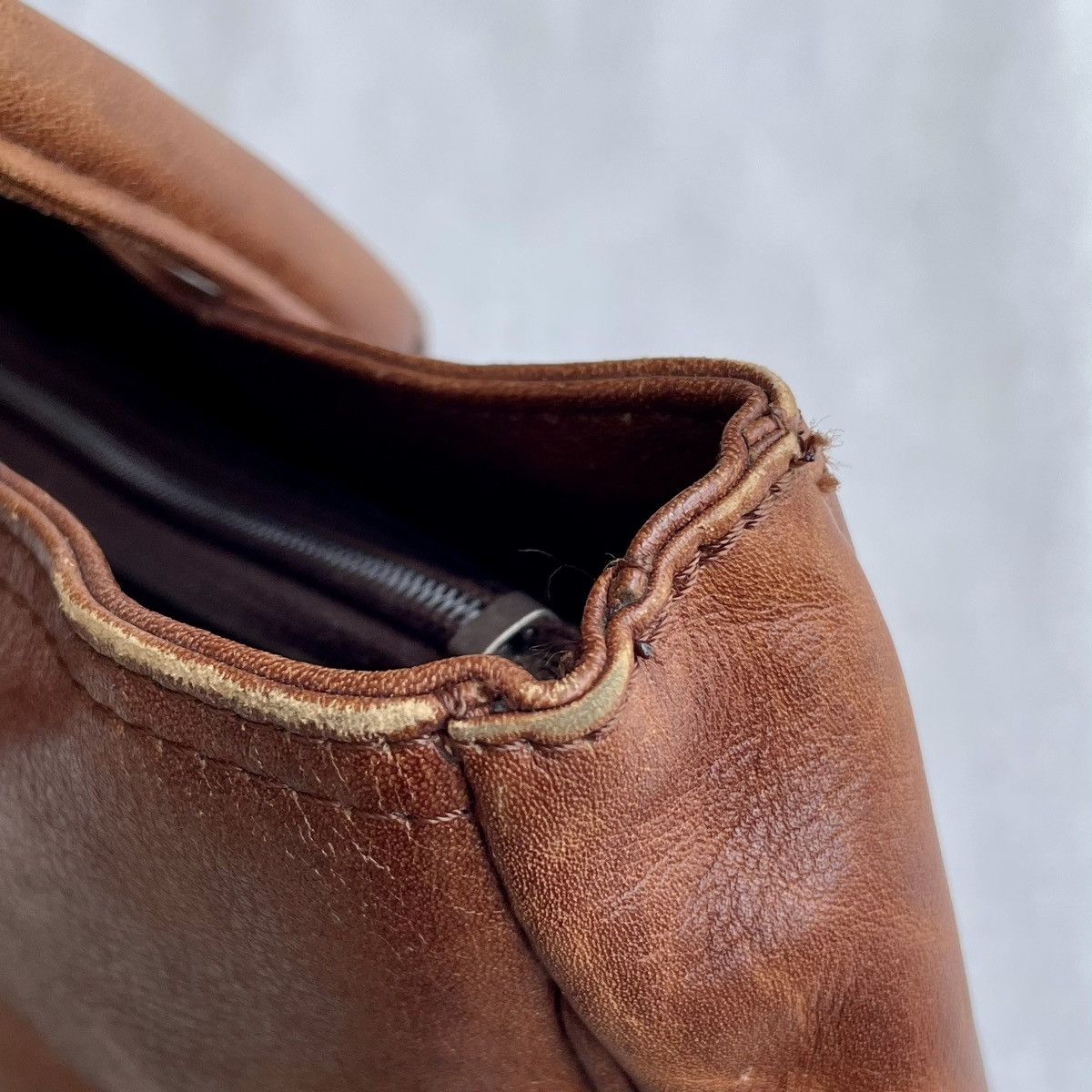 Japanese Brand × Leather Vintage Japan Leather Bag Size ONE SIZE - 7 Thumbnail