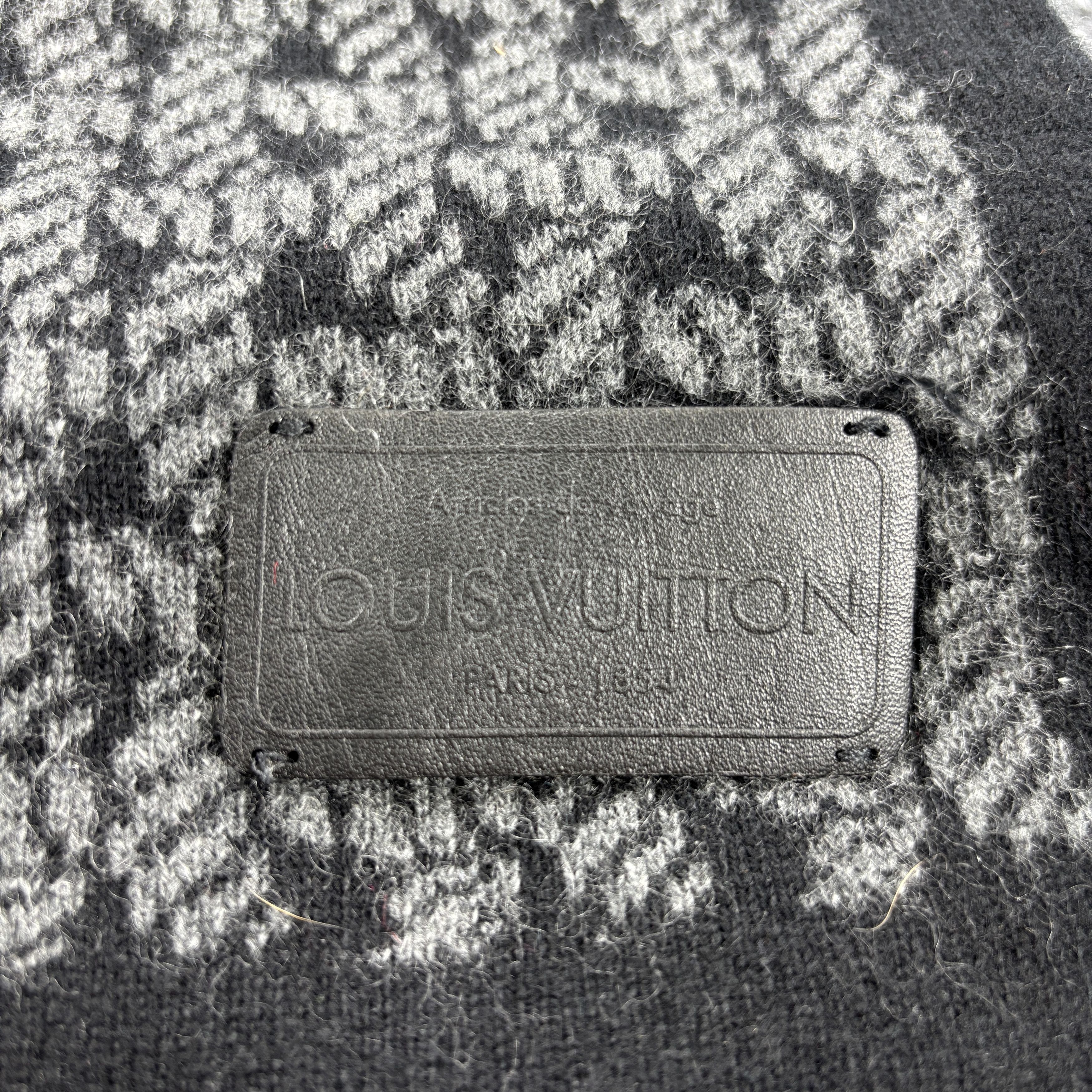 Louis Vuitton × Vintage GF10727 Louis Vuitton Scarf Neck Wear Muffler Nova Check Size ONE SIZE - 2 Thumbnail