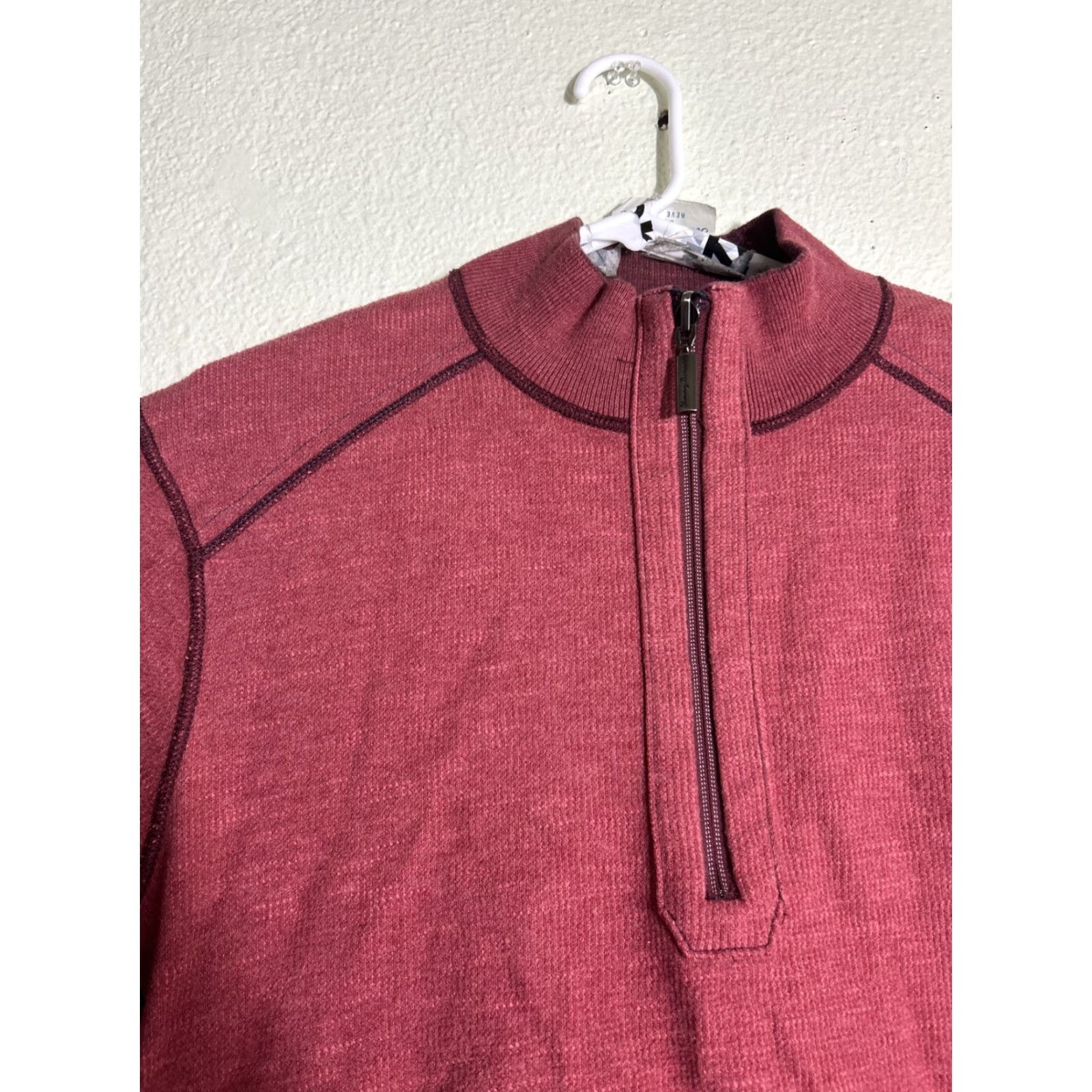Tommy Bahama Tommy Bahama Sweater Men L Red Reversible Logo Mock Neck 1/4 Zip Pullover, Knit Cotton, Preppy, Casual, Logo Accents, Size L Size US L / EU 52-54 / 3 - 3 Thumbnail