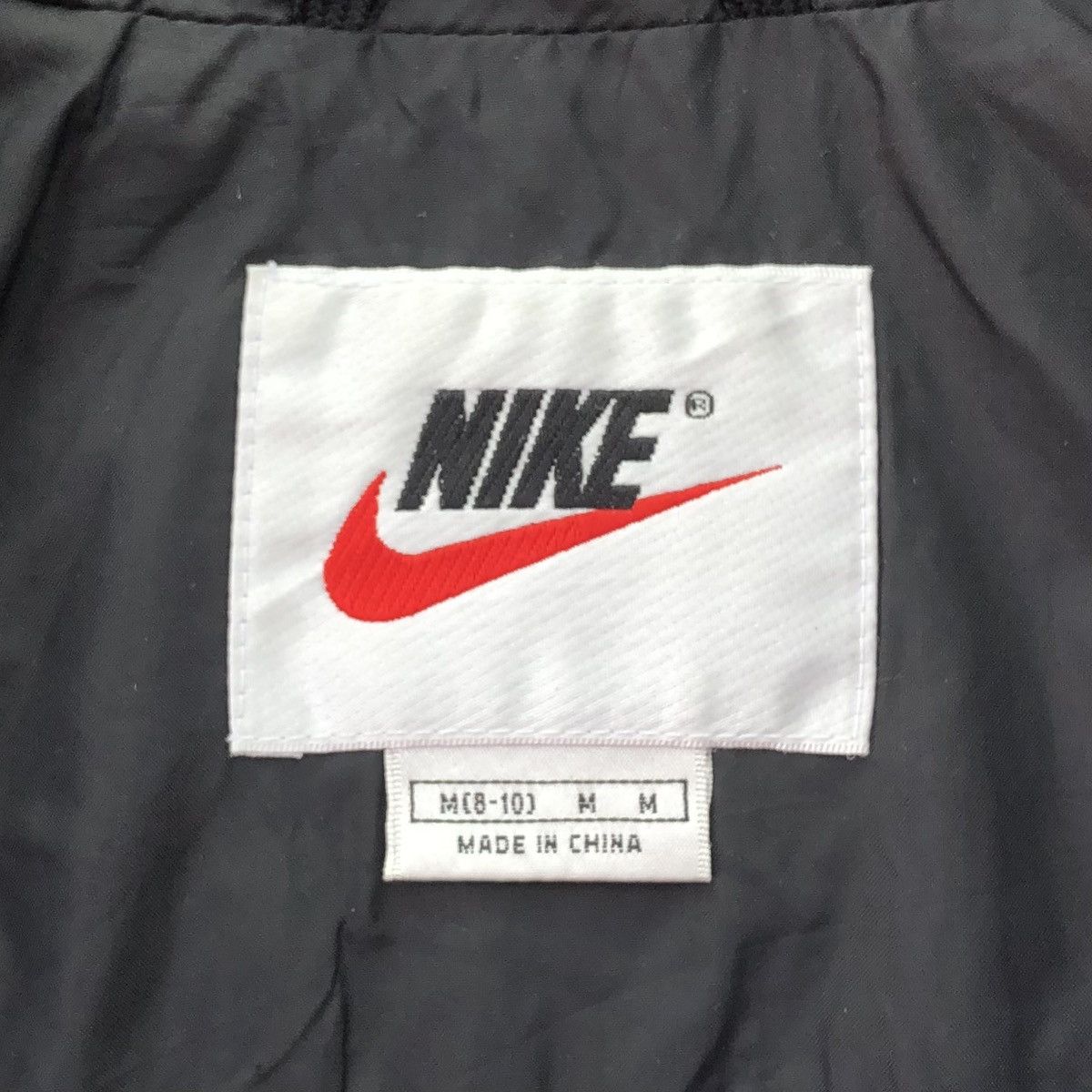 Nike Vintage 90s NIKE Swoosh Windbreaker Women Jacket Size M / US 6-8 / IT 42-44 - 15 Thumbnail