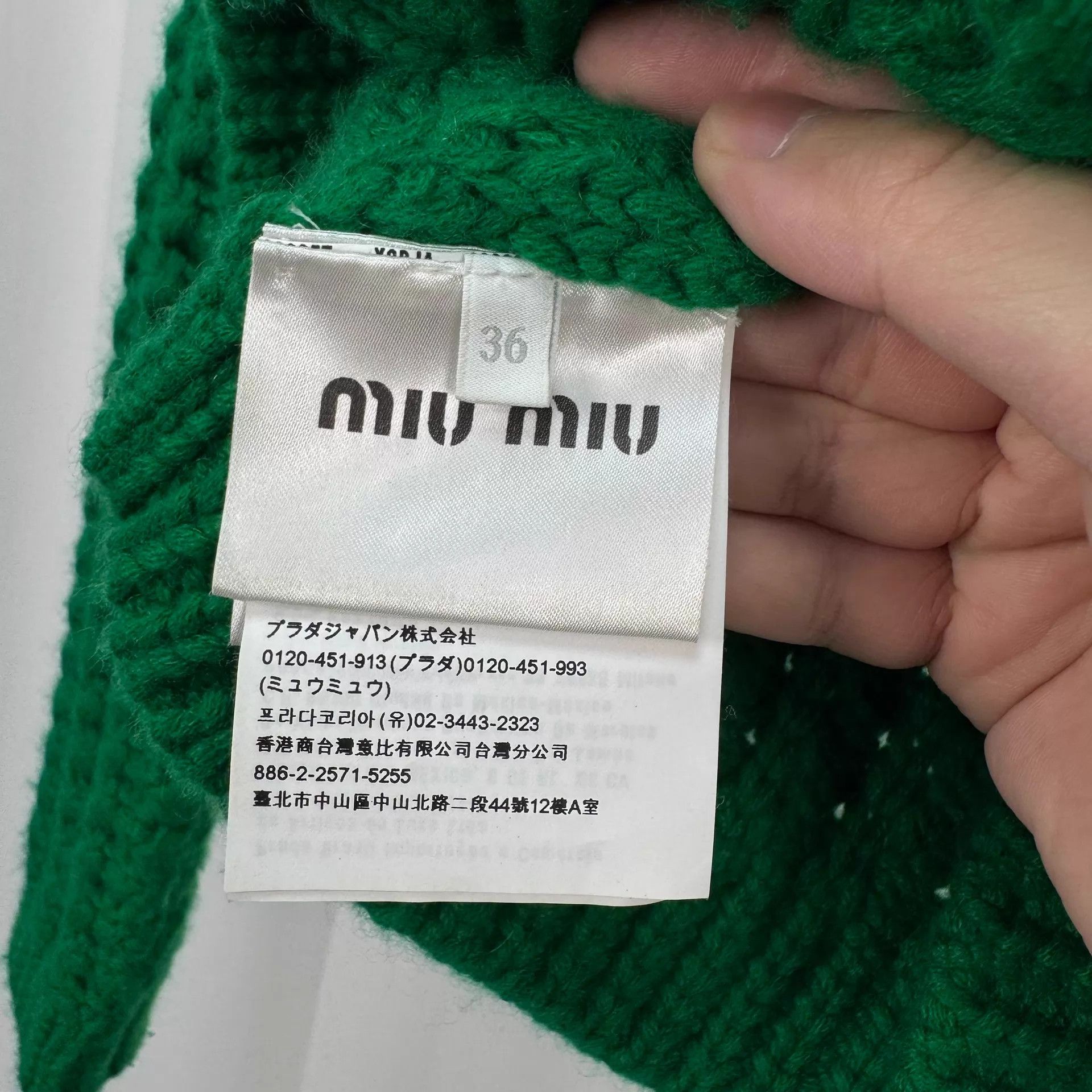 Miu Miu MIU MIU white collar green knit cardigan 36 99 new Size XS / US 0-2 / IT 36-38 - 6 Thumbnail