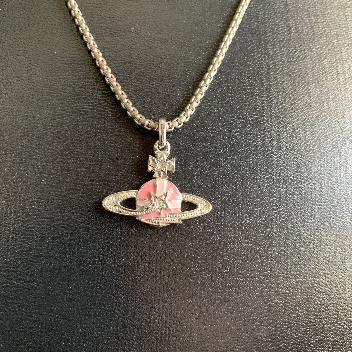 Vivienne Westwood Vivienne Westwood Pink Orb Necklace | Grailed