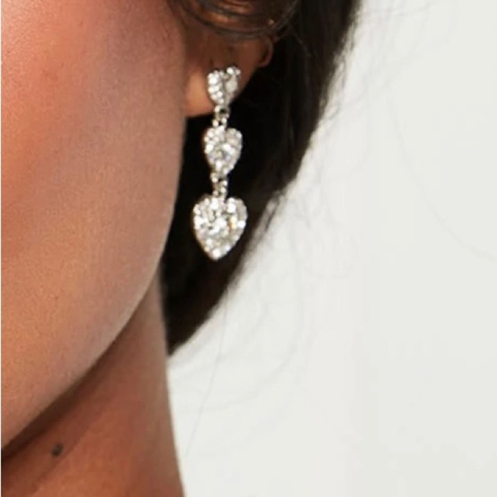 Other FASHION NOVA Lovely Mini Heart Earrings NWT Size ONE SIZE - 2 Thumbnail