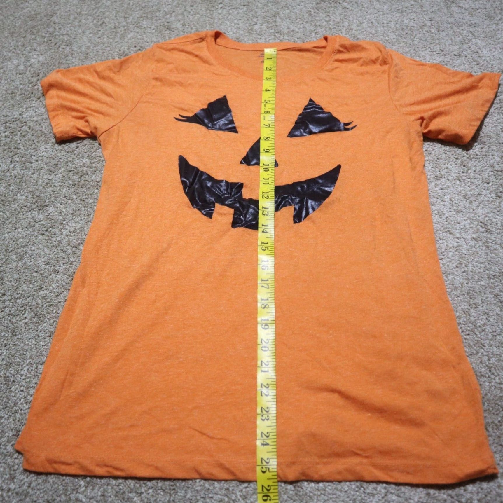 Vintage Halloween Shirt Adult Women's Size L Large Orange Pumpkin Jack-O-Lantern Tee T-Shirt Size L / US 10 / IT 46 - 6 Thumbnail
