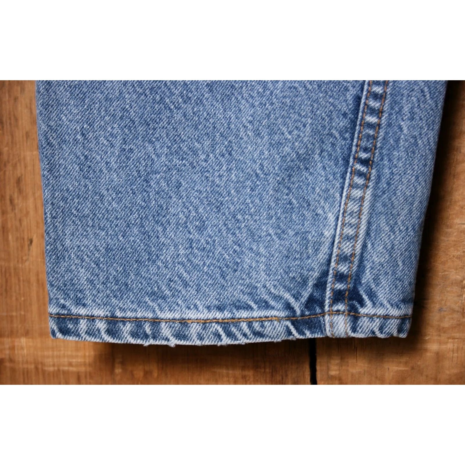 Levi's VINTAGE Levi's 560 Jeans Loose Fit Tapered Leg Blue 35x31 Men Denim Zip 560 Model 34x32 12.5 Rise High Regular Inseam 31 Size US 35 - 6 Thumbnail