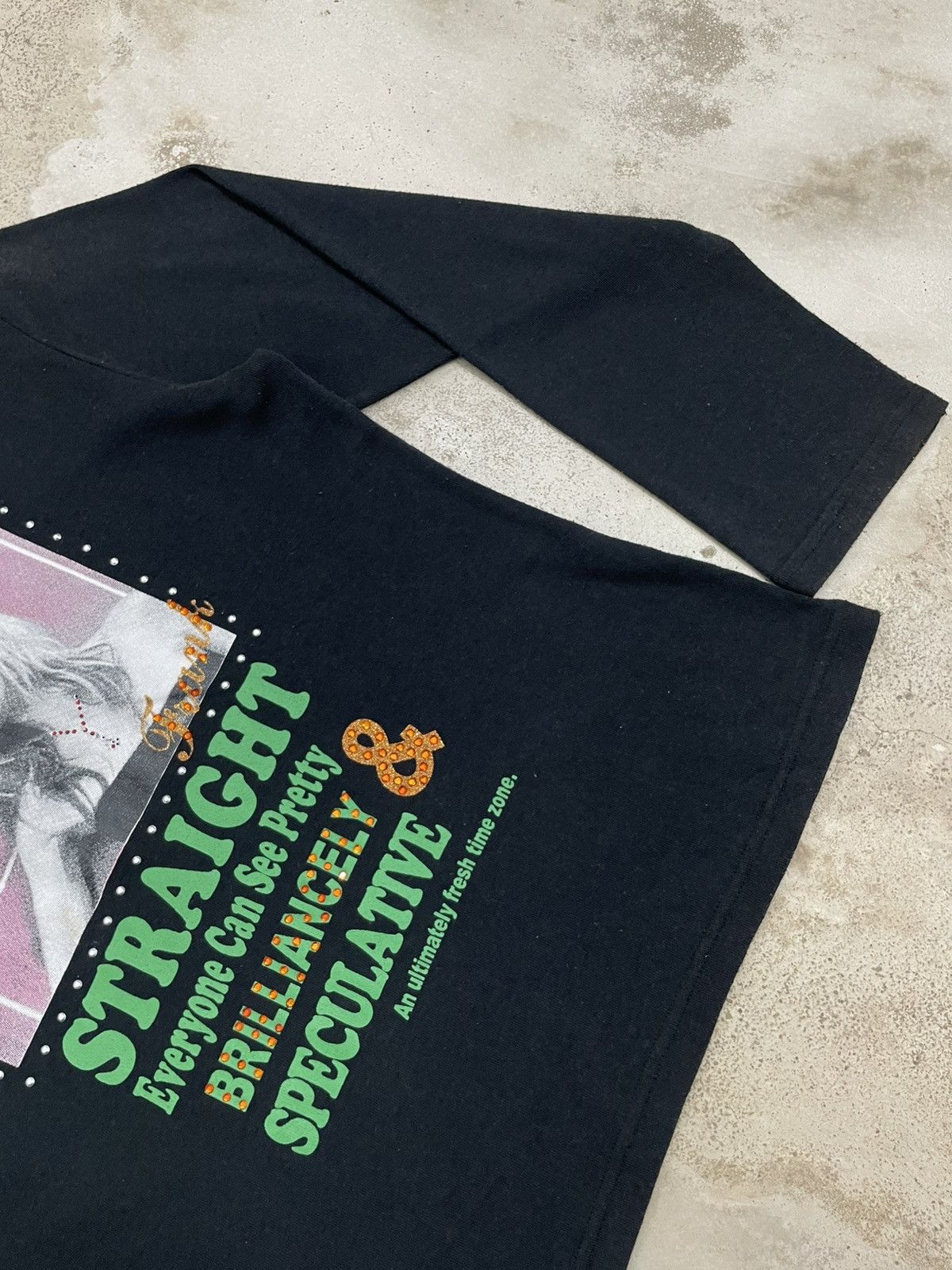 Hysteric Glamour Wellbeing Frank Potrait Girl Y2K Wording Cropped Tee Size US M / EU 48-50 / 2 - 5 Thumbnail