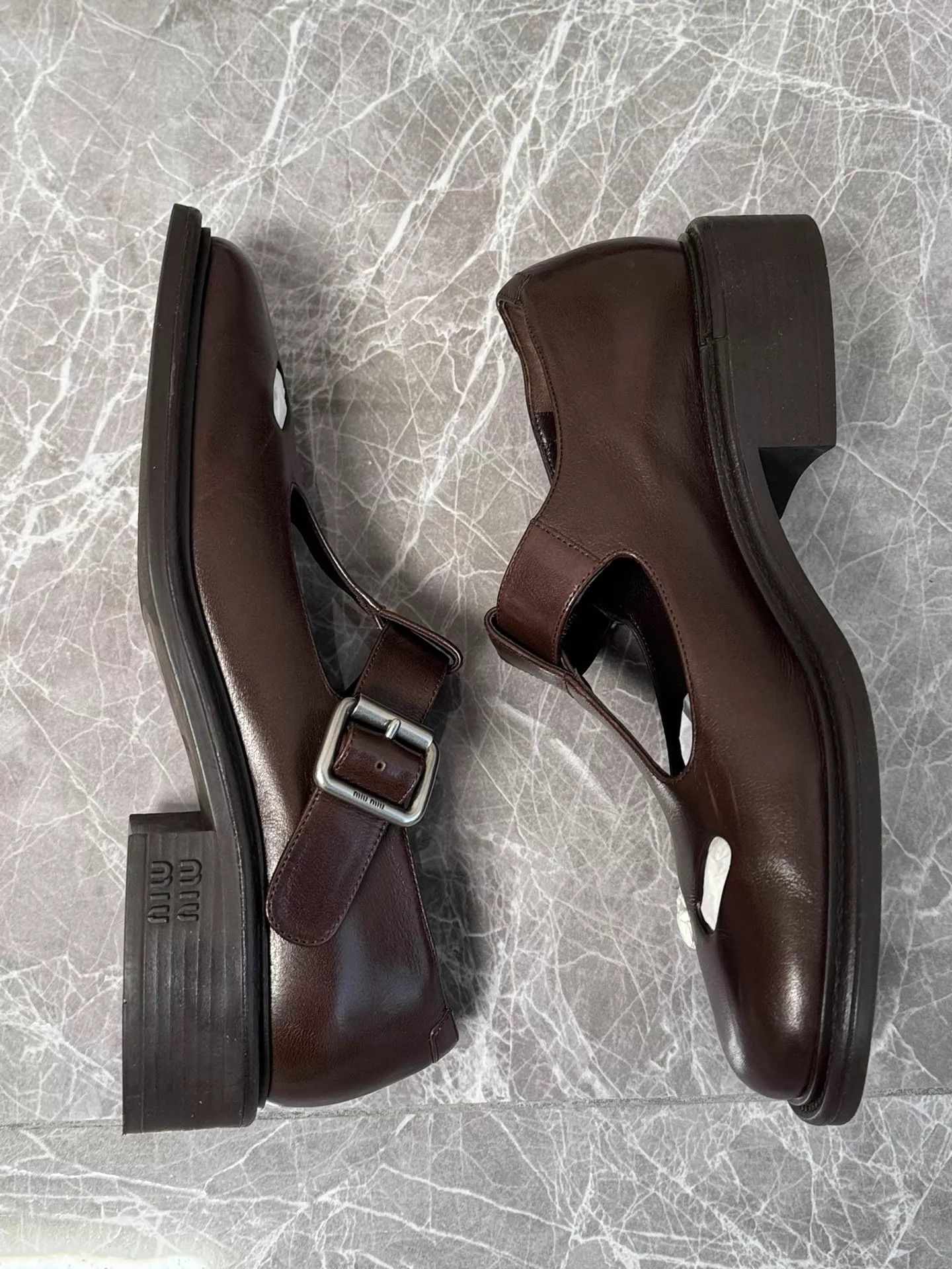 Miu Miu MIU MIU Deep Brown T-bar Mary Jane Buckle Pumps Size US 7 / IT 37 - 7 Thumbnail