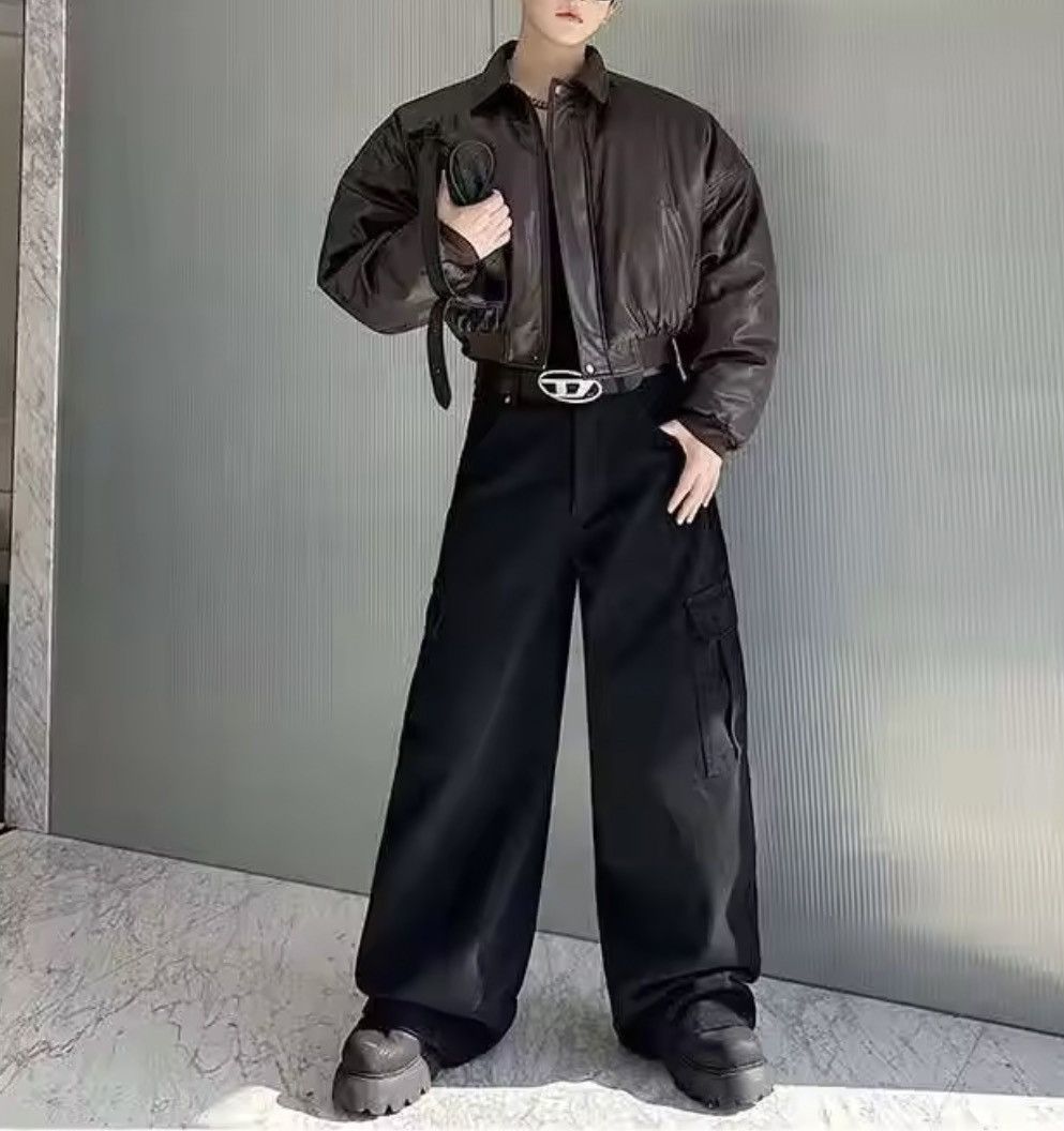Japanese Brand CROPPED Vegan Leather Bomber Jacket - Boxy Streetwear Puffer Size US M / EU 48-50 / 2 - 8 Thumbnail