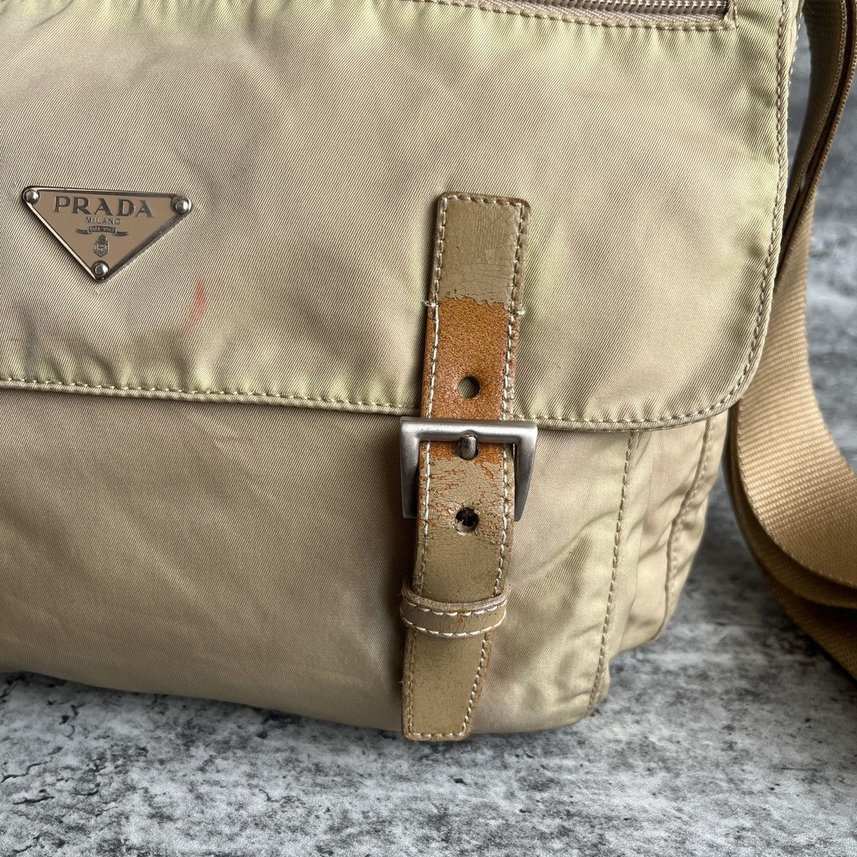 Prada Vintage Prada Nylon Beige Messenger Bag Size ONE SIZE - 12 Thumbnail