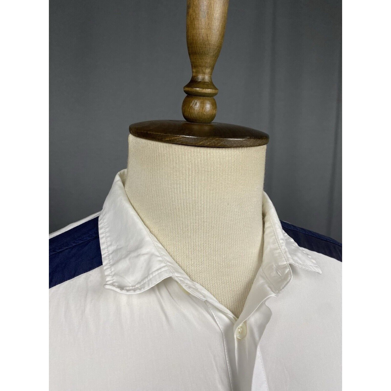 Pierre Balmain Pierre Balmain Men's White Longsleeve Dress Shirt Size 36/50 Size US M / EU 48-50 / 2 - 6 Thumbnail