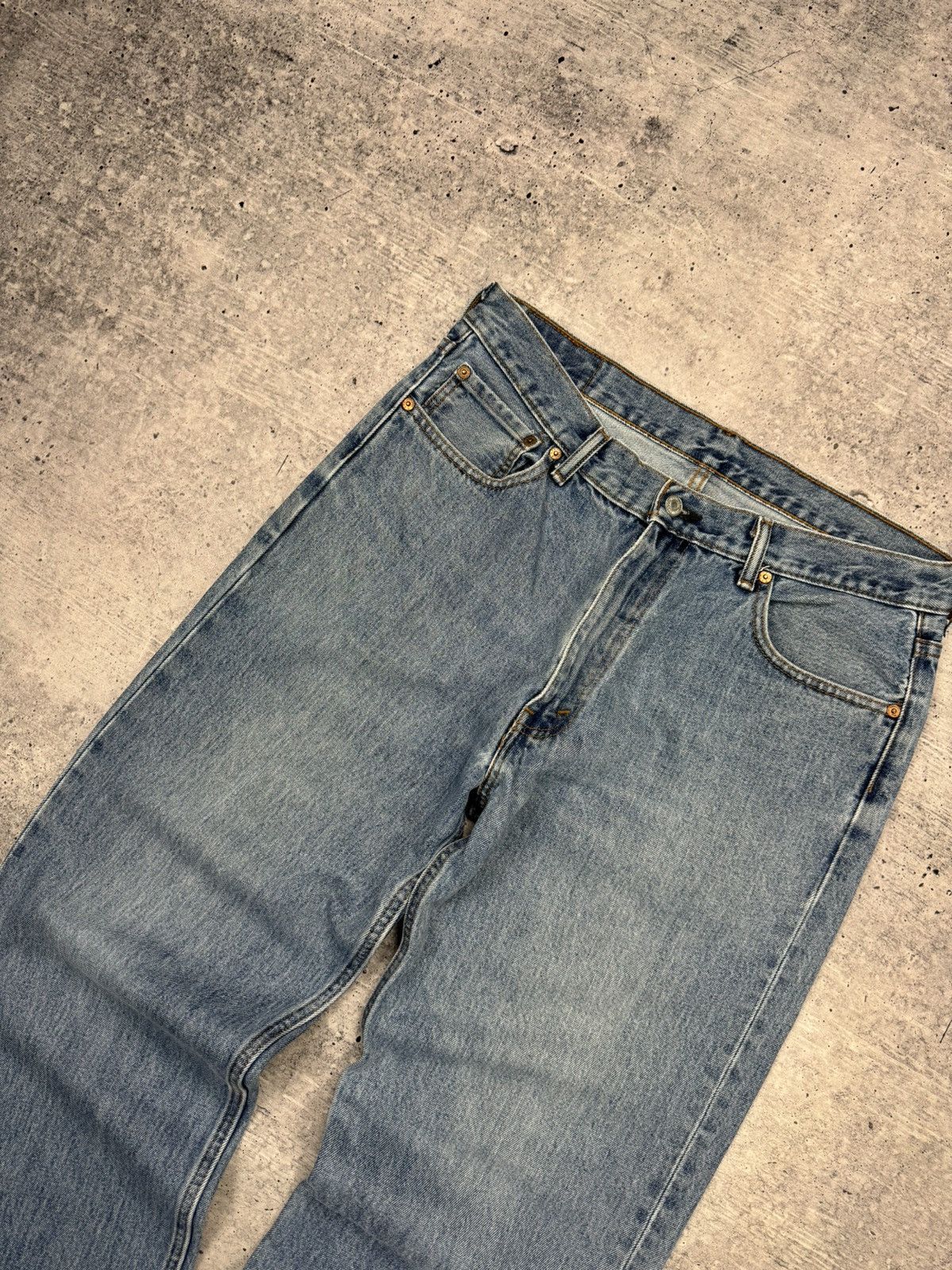 Levi's × Levi's Vintage Clothing × Vintage Vintage Levi’s 550 501 Blue Stonewashed Denim Jeans Trousers Size US 36 / EU 52 - 7 Thumbnail