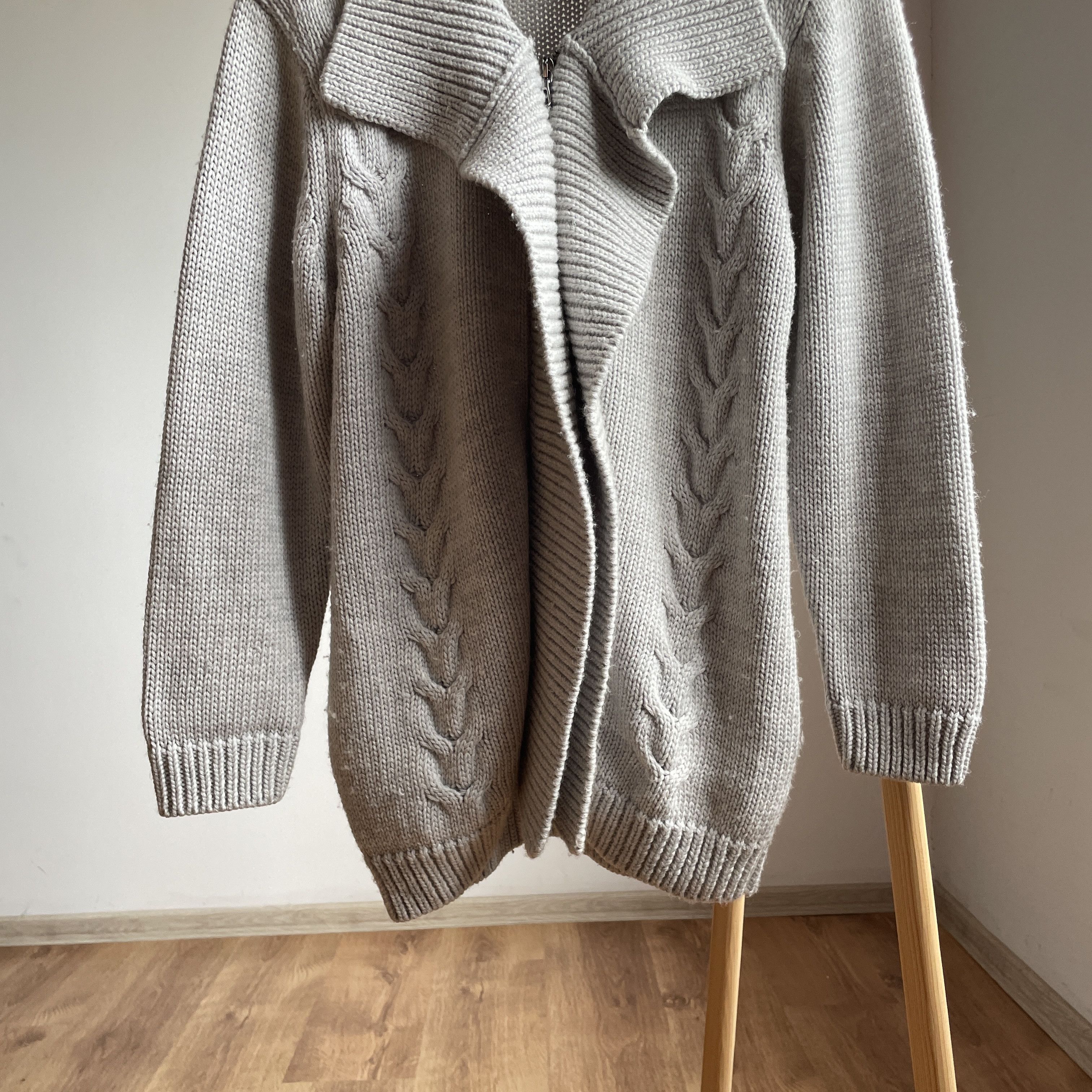 Designer Dom Goor Womens Chunky Cable Knit Cashmere/Wool Cardigan Size L / US 10 / IT 46 - 5 Thumbnail