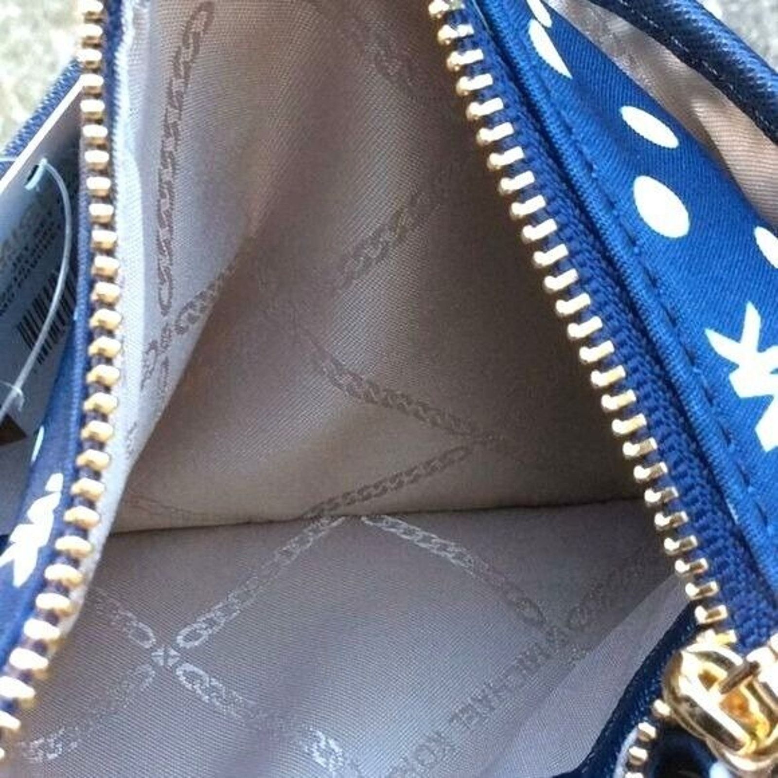 Michael Kors Michael Kors Signature Pouchette NWT Size ONE SIZE - 6 Thumbnail
