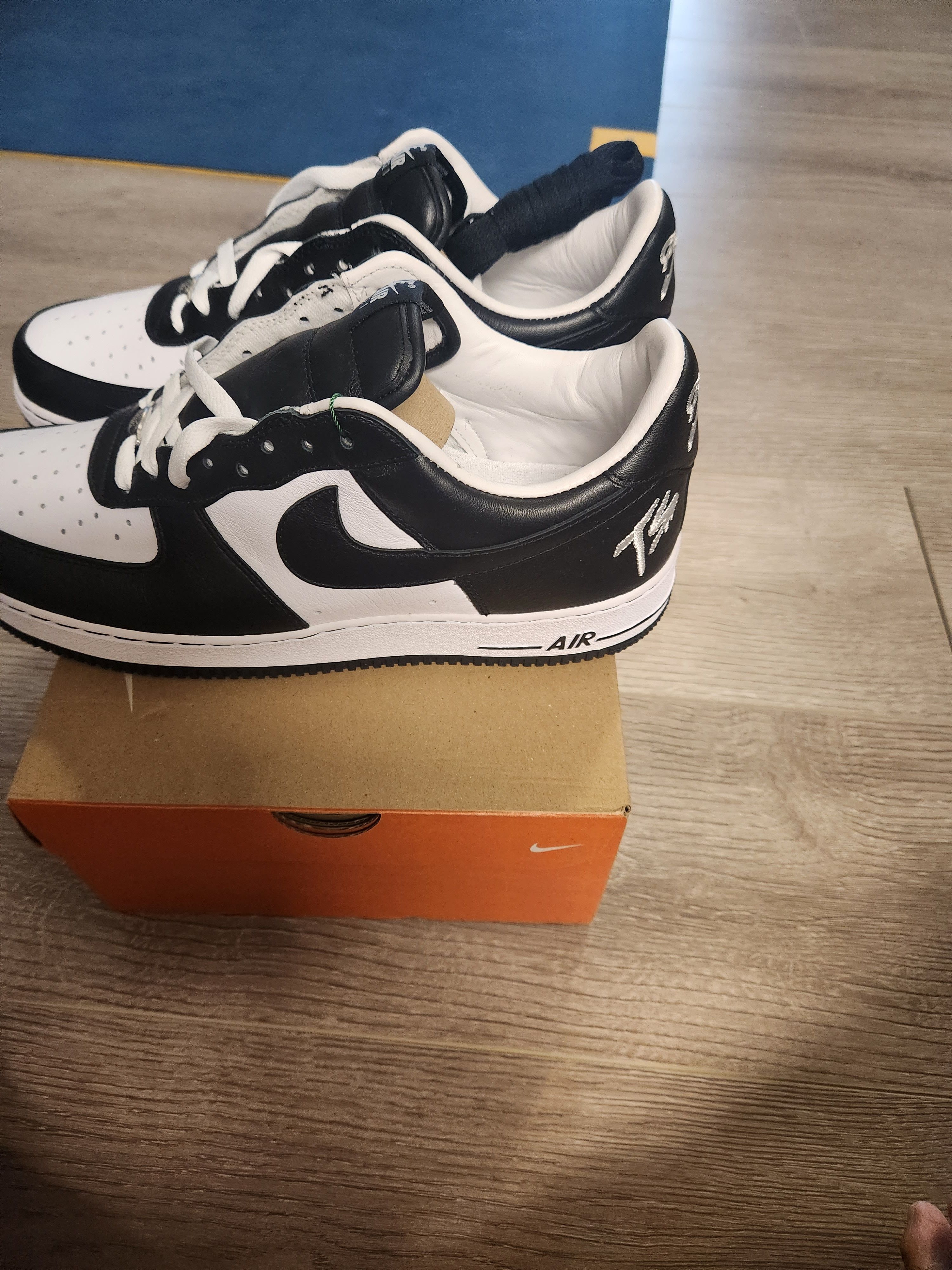 Nike Nike air force 1 Low QS Terror Squad Size US 11.5 / EU 44-45 - 7 Thumbnail
