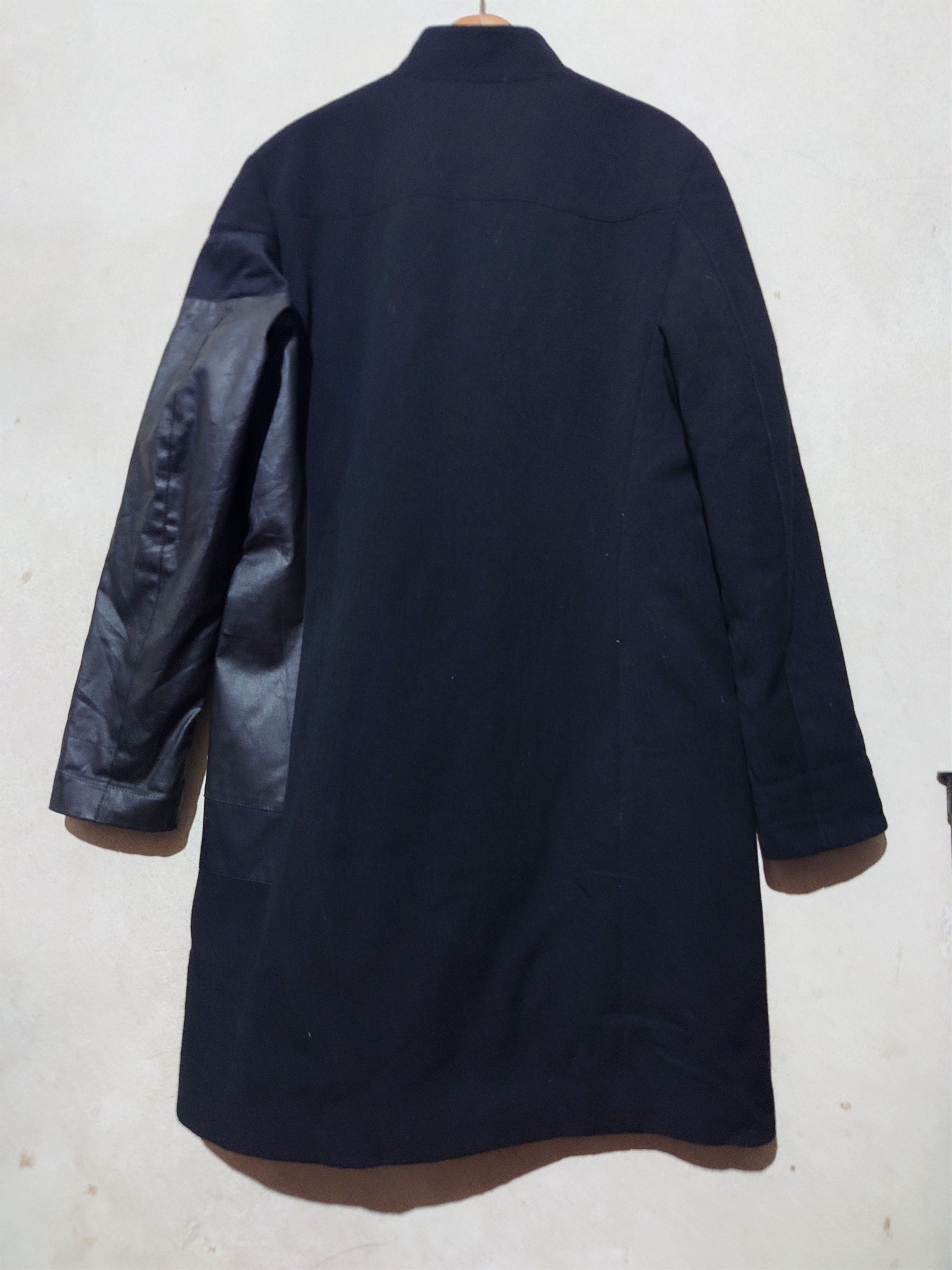 Dirk Bikkembergs Dirk Bikkembergs Panelled Wool and Leather Coat Size US M / EU 48-50 / 2 - 3 Thumbnail
