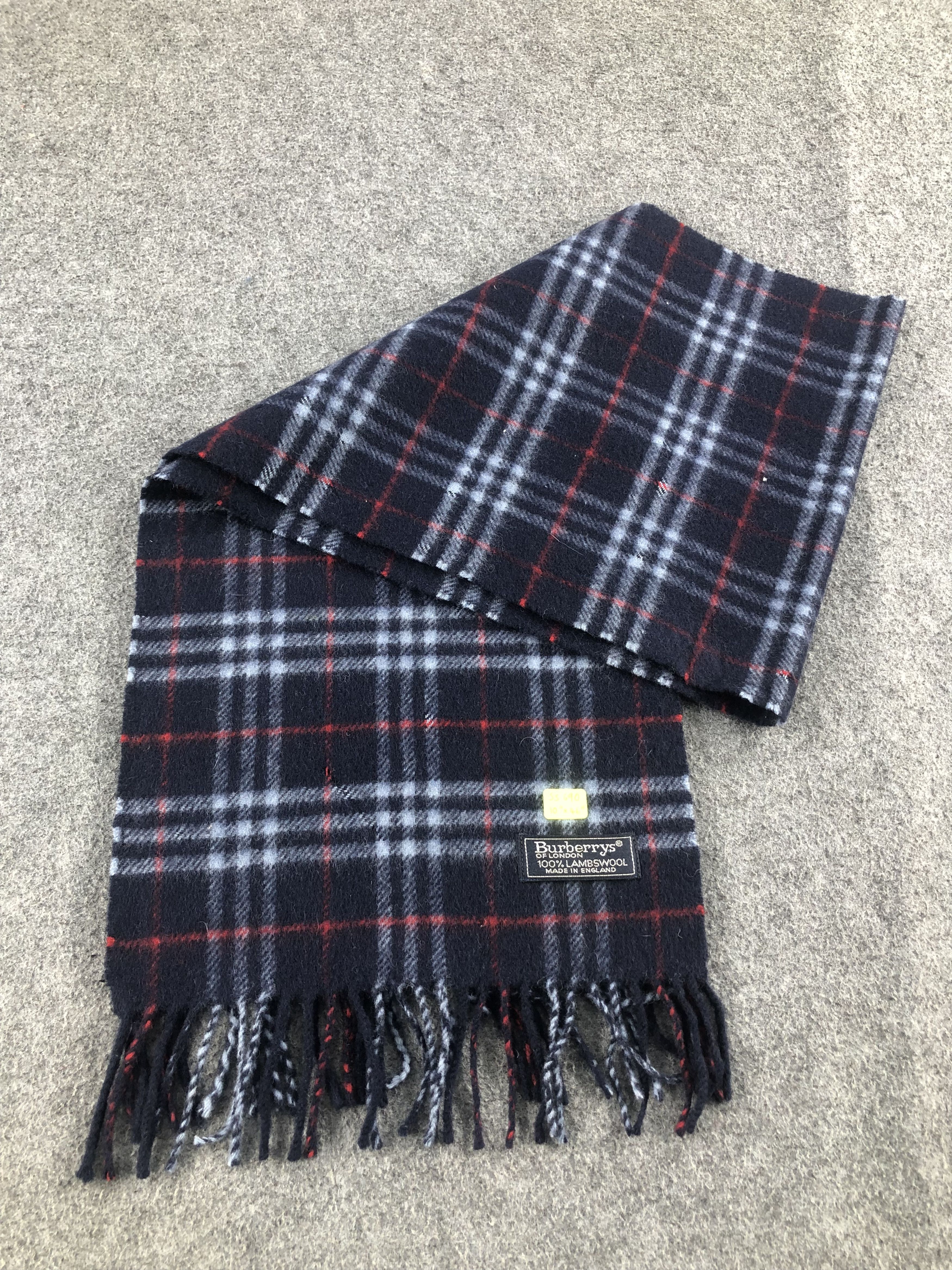 Burberry Burberry Scarf / Muffler / Neckwear Size ONE SIZE - 3 Thumbnail