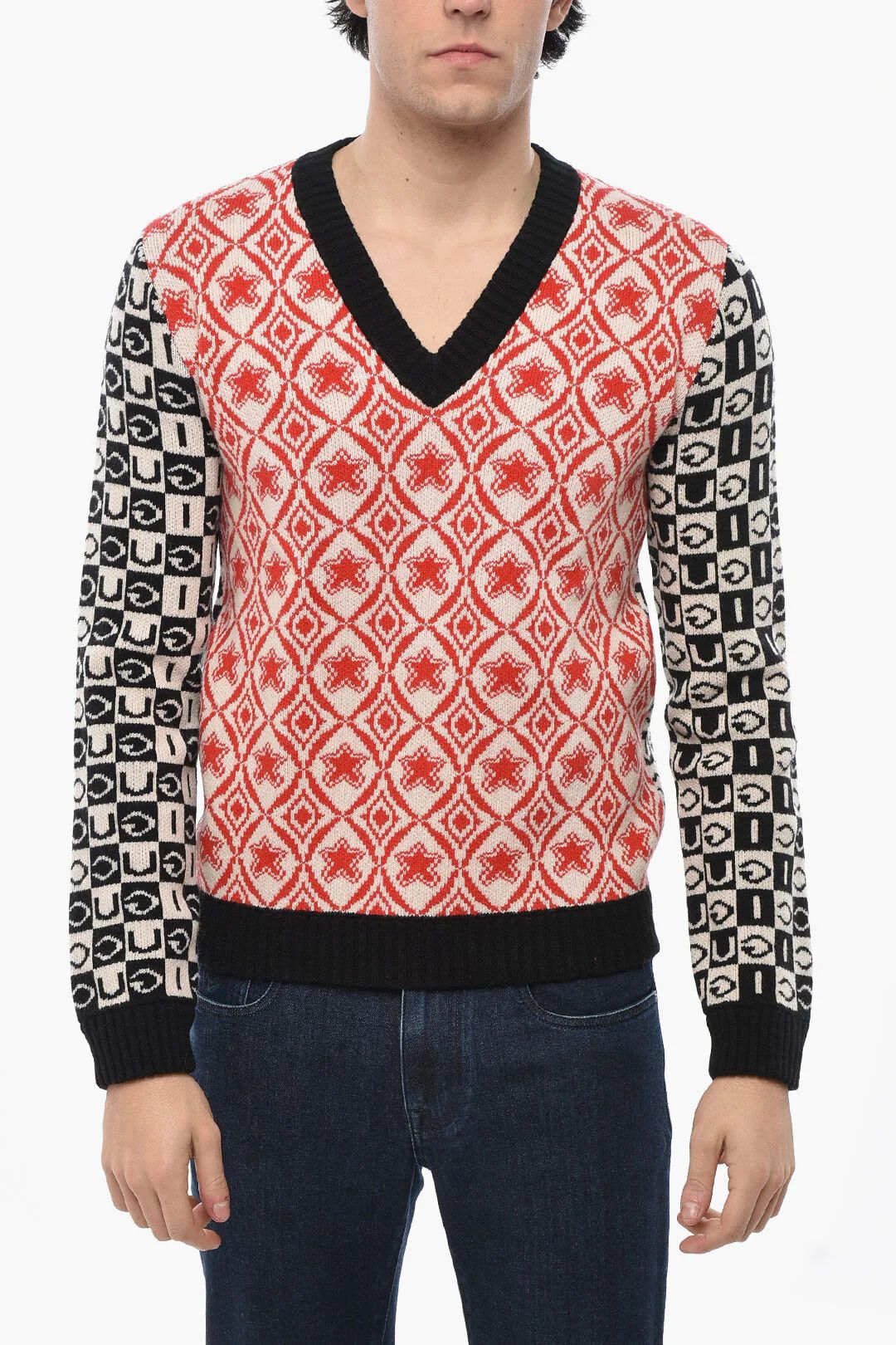 Gucci og1mm0426 Embroidered Wool Sweater in Red/Black/White Size US M / EU 48-50 / 2 - 1 Thumbnail