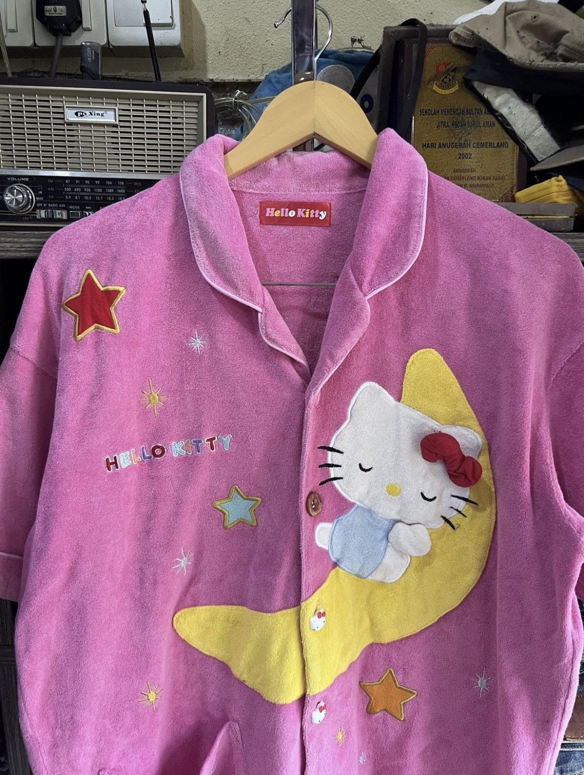 Cartoon Network 🔥Hello Kitty Velvet Shirt Size US M / EU 48-50 / 2 - 4 Thumbnail