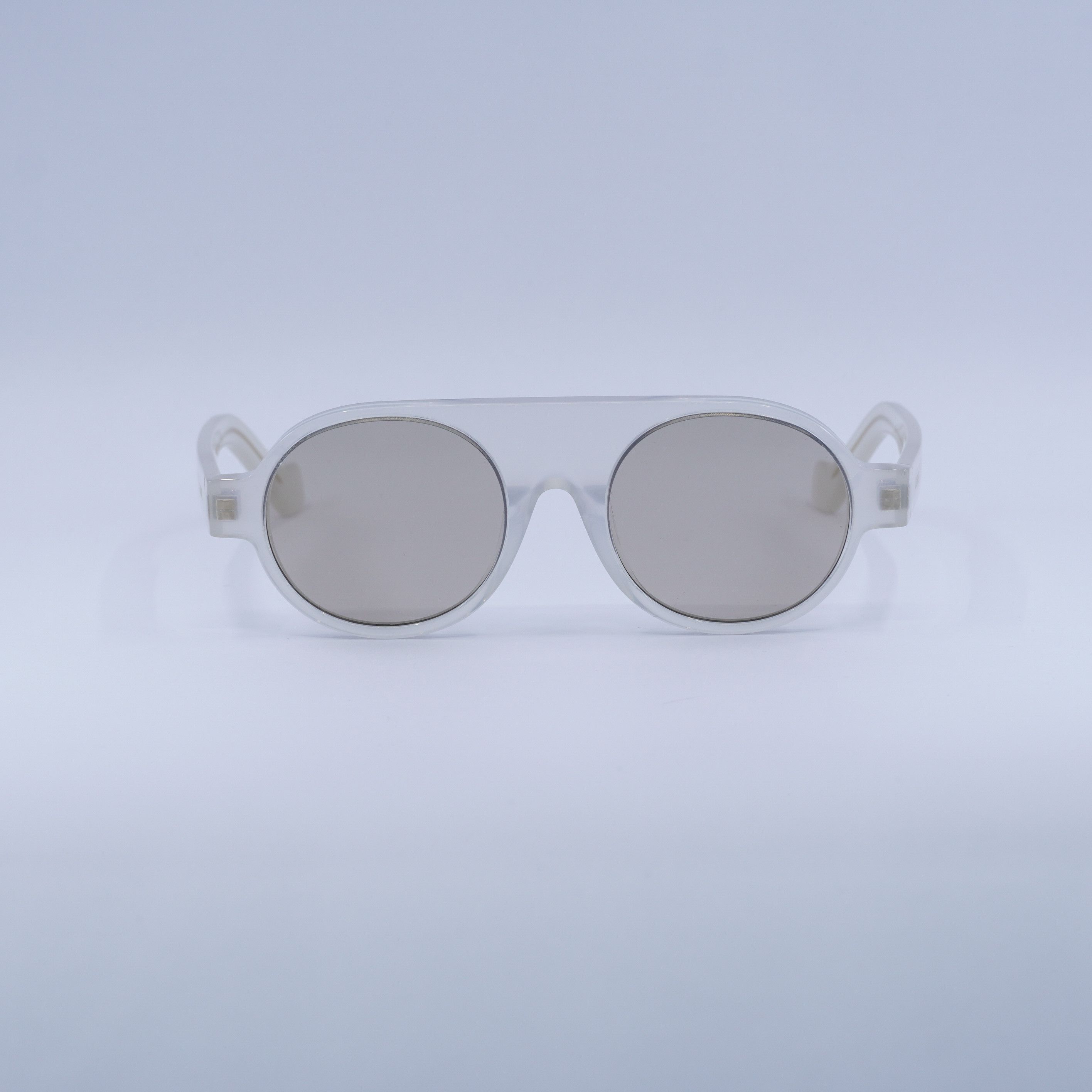Loewe Loewe LW40020F 21E White Sunglasses Size ONE SIZE - 3 Thumbnail